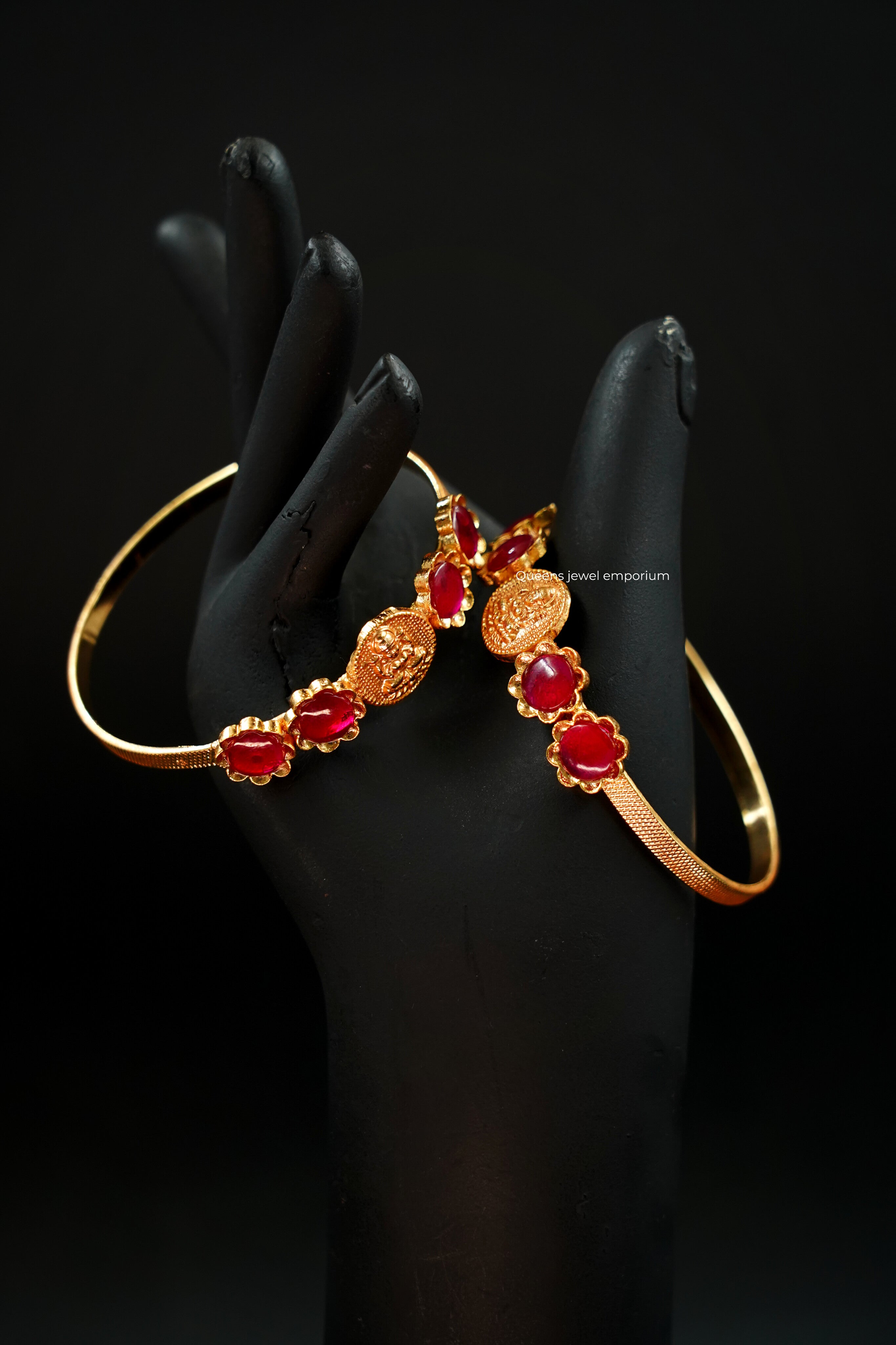 Bangles with red stone-Traditional lakshmi motif bangle