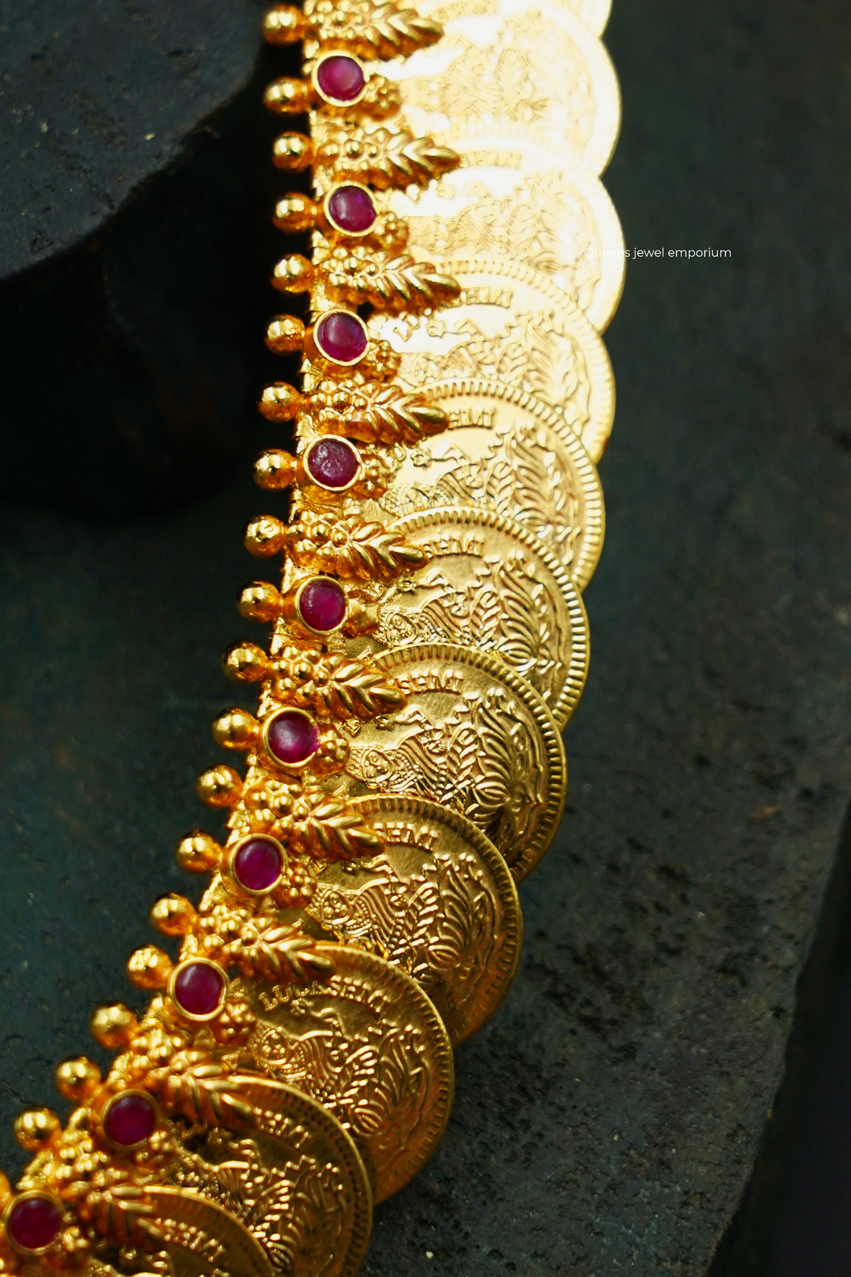 Nagas lakshmi kasu haram-Kerala style kasu haram