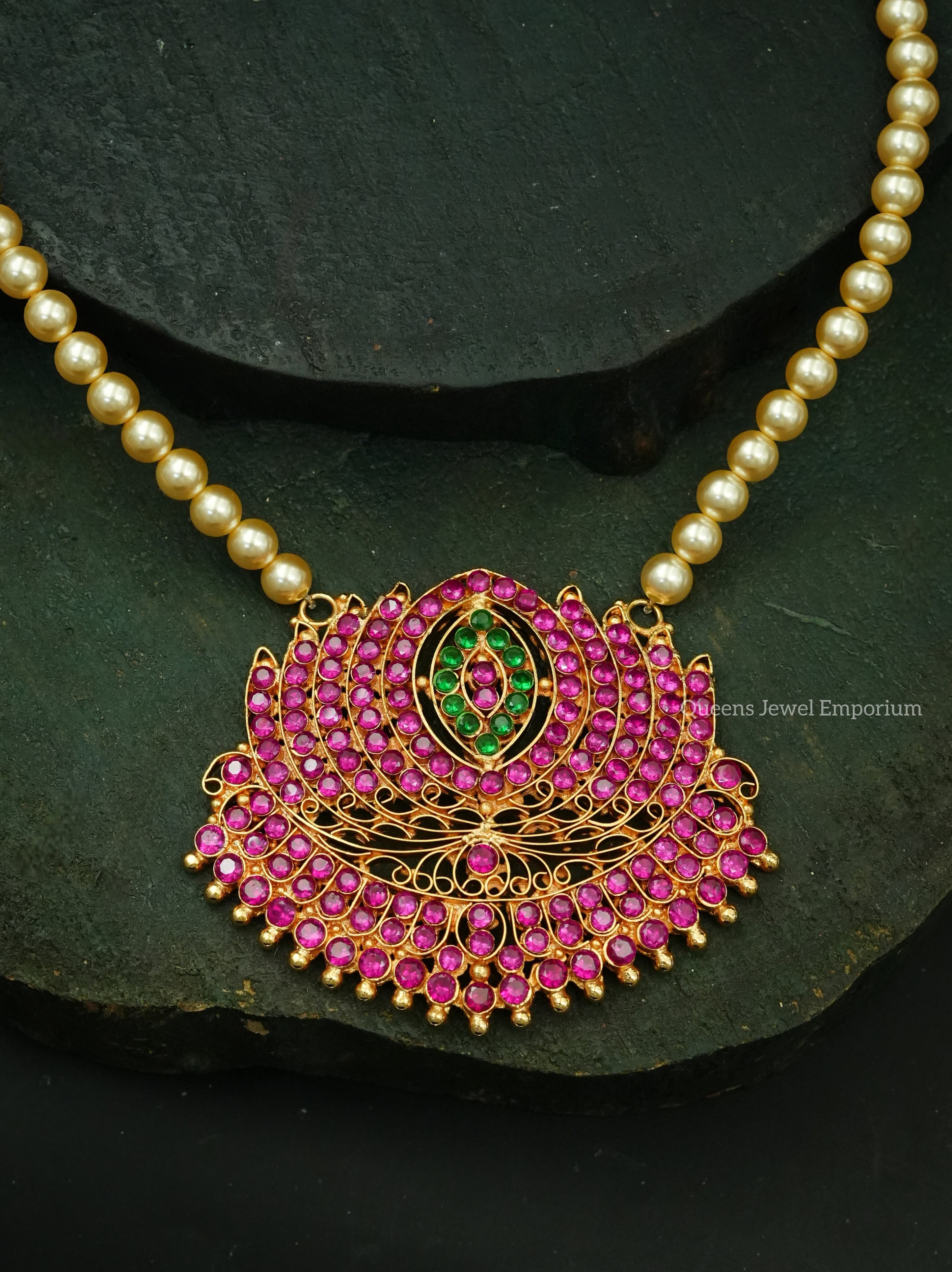 Pink stone lotus design pendant-Balaji pink lotus pendant