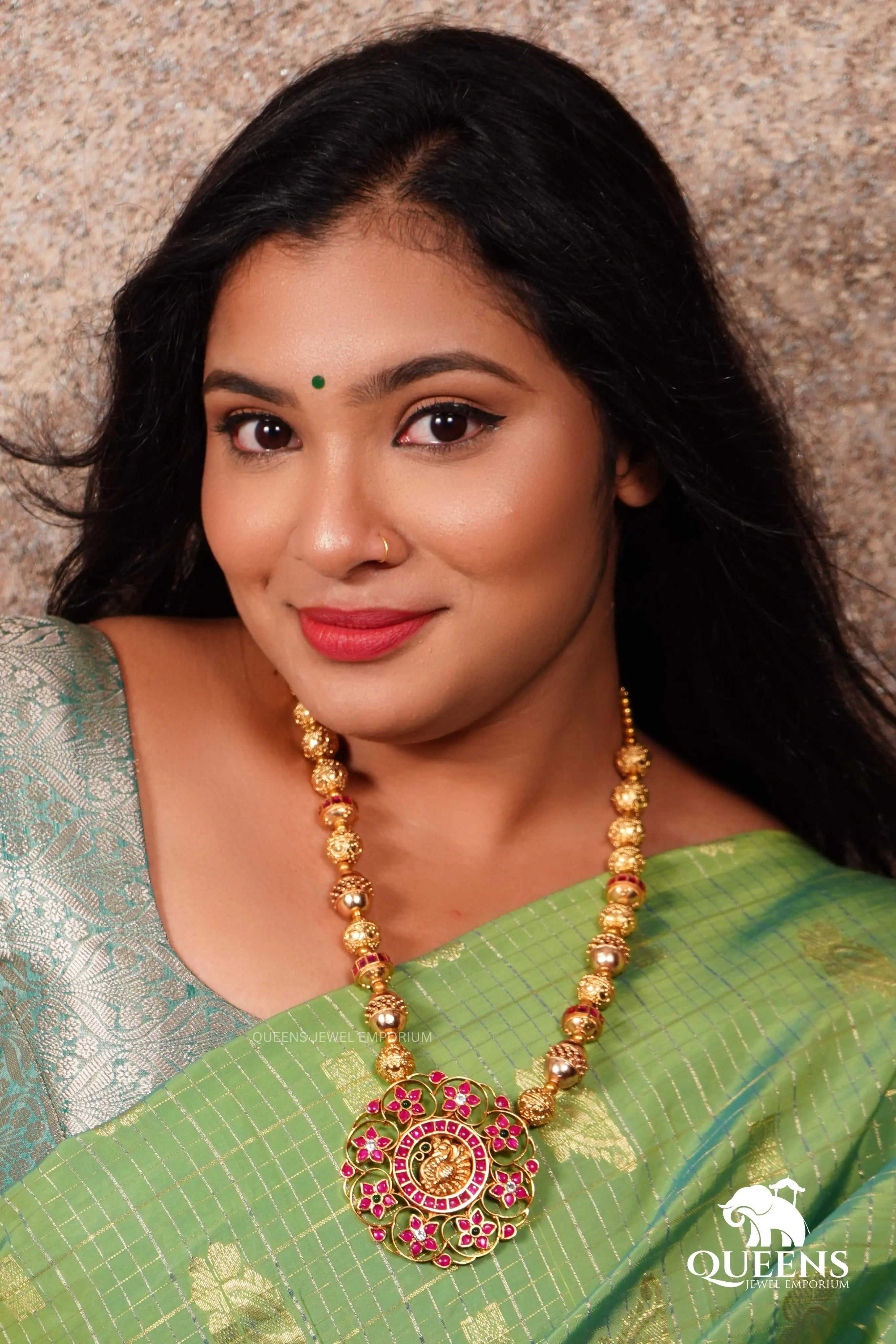 Nagas gold balls jewellery-Traditional wedding jewellery