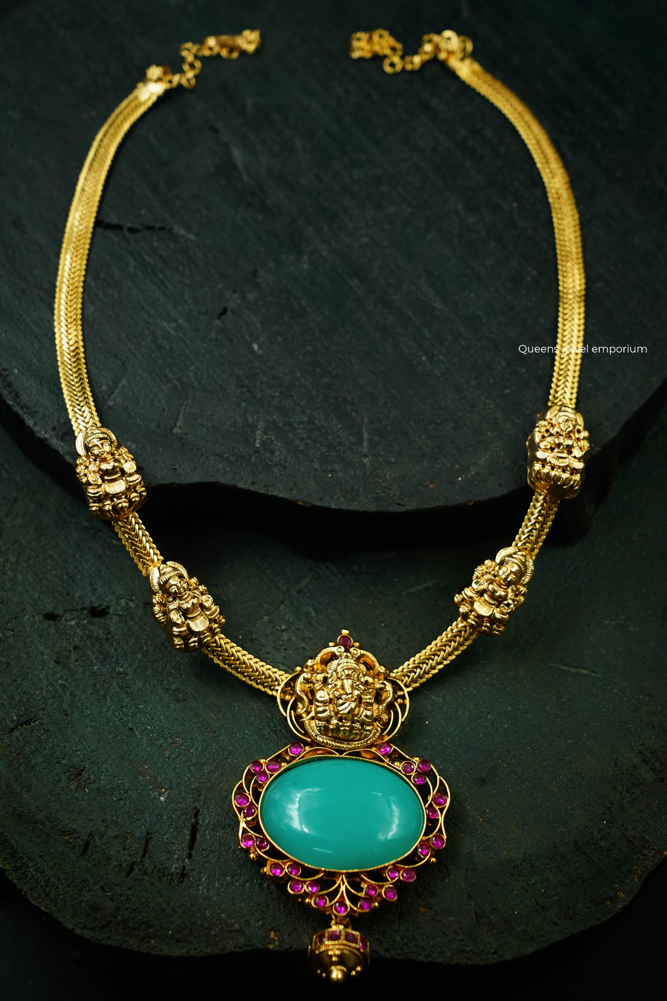 Nagas lakshmi and vinayaka motif-Lord lakshmi mid length haram