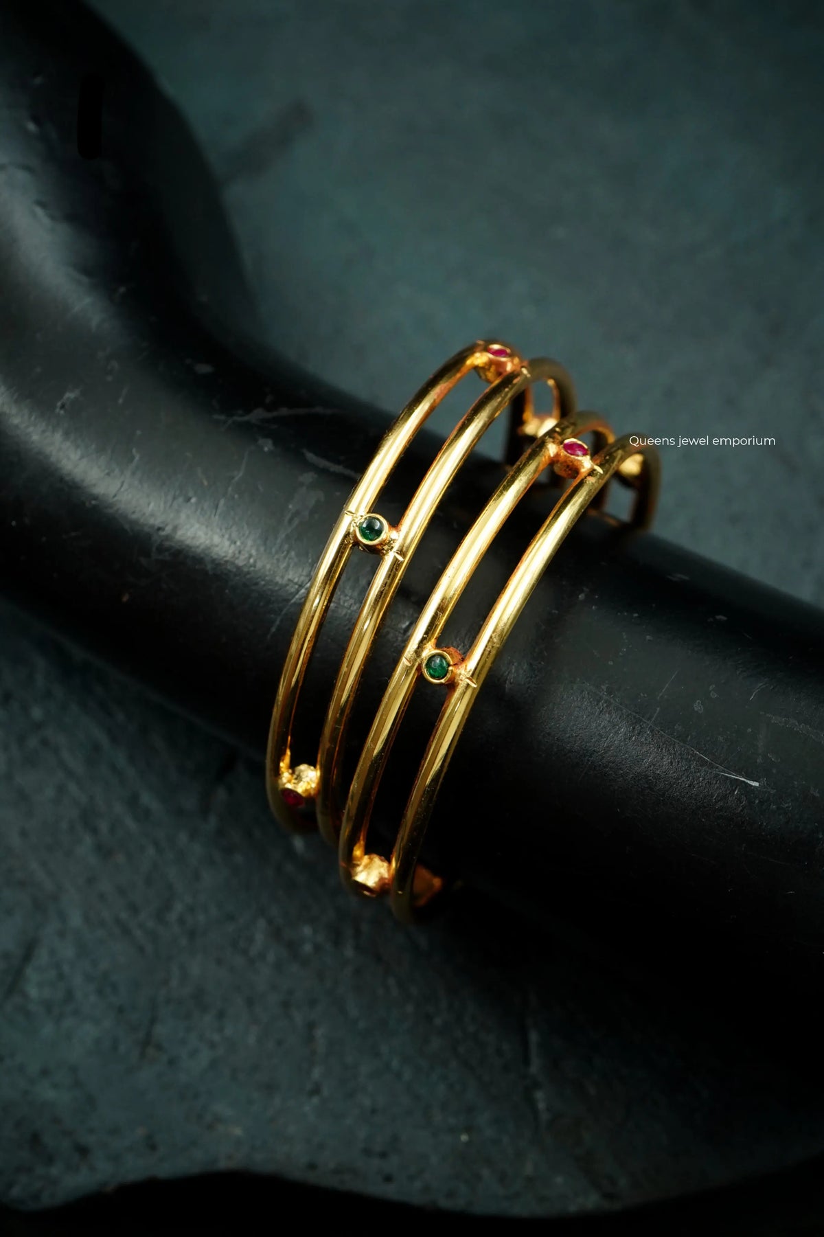 Elegant kemp kada for occasion-South indian kemp kada
