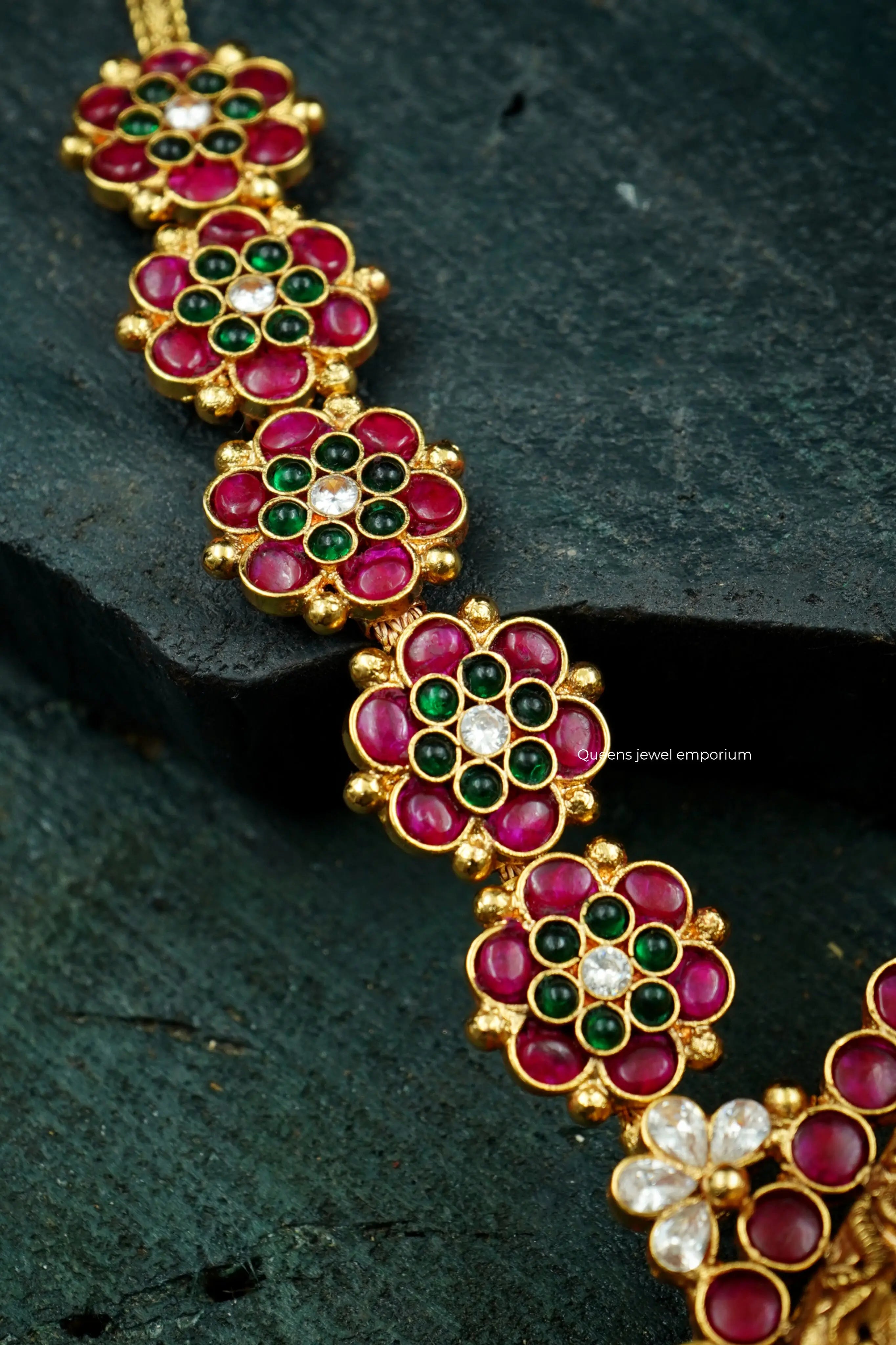 Red green kemp haram-Floral kemp motif haram
