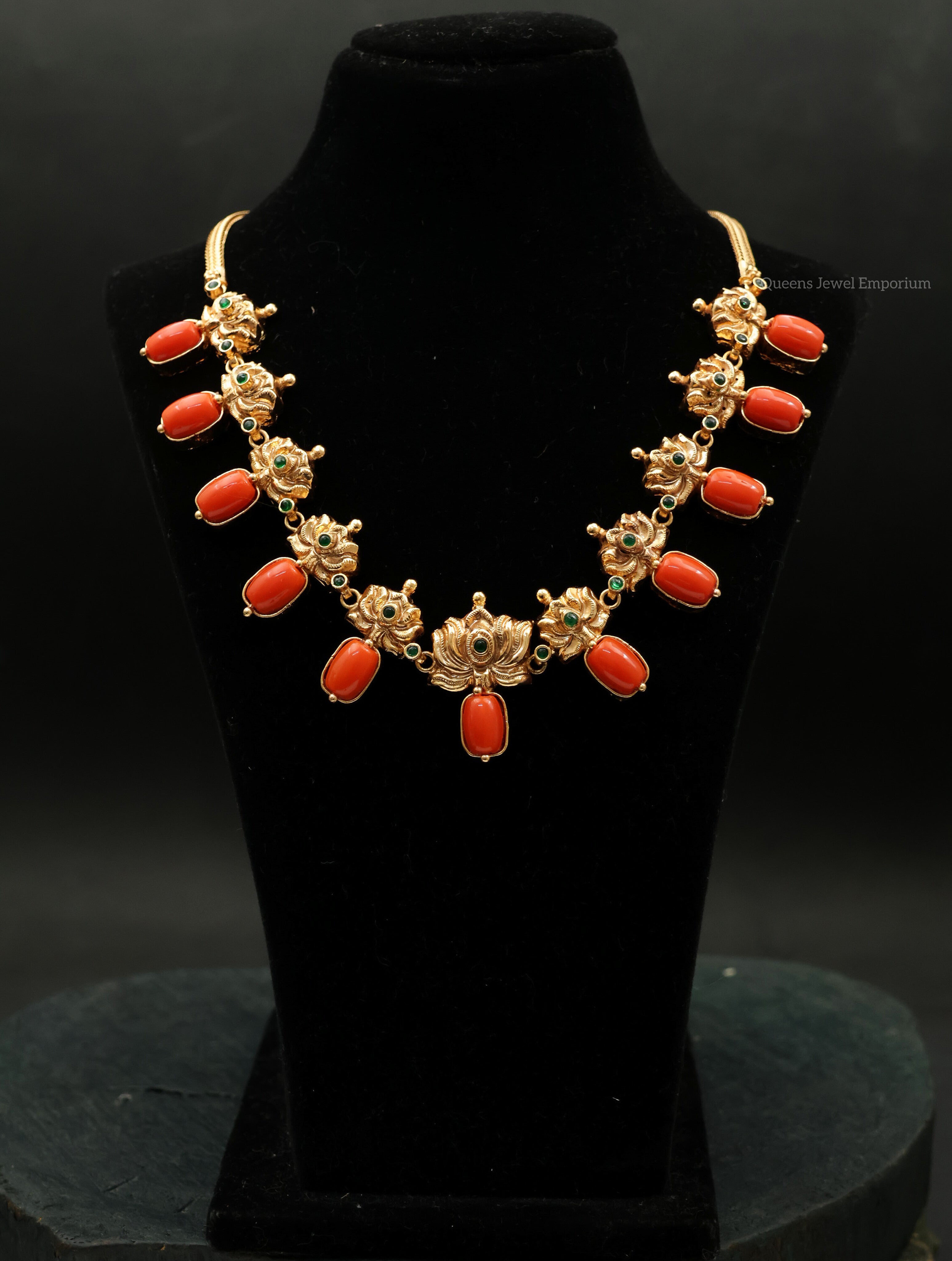 Jewellery set for occasions-Jewellery set for festival
