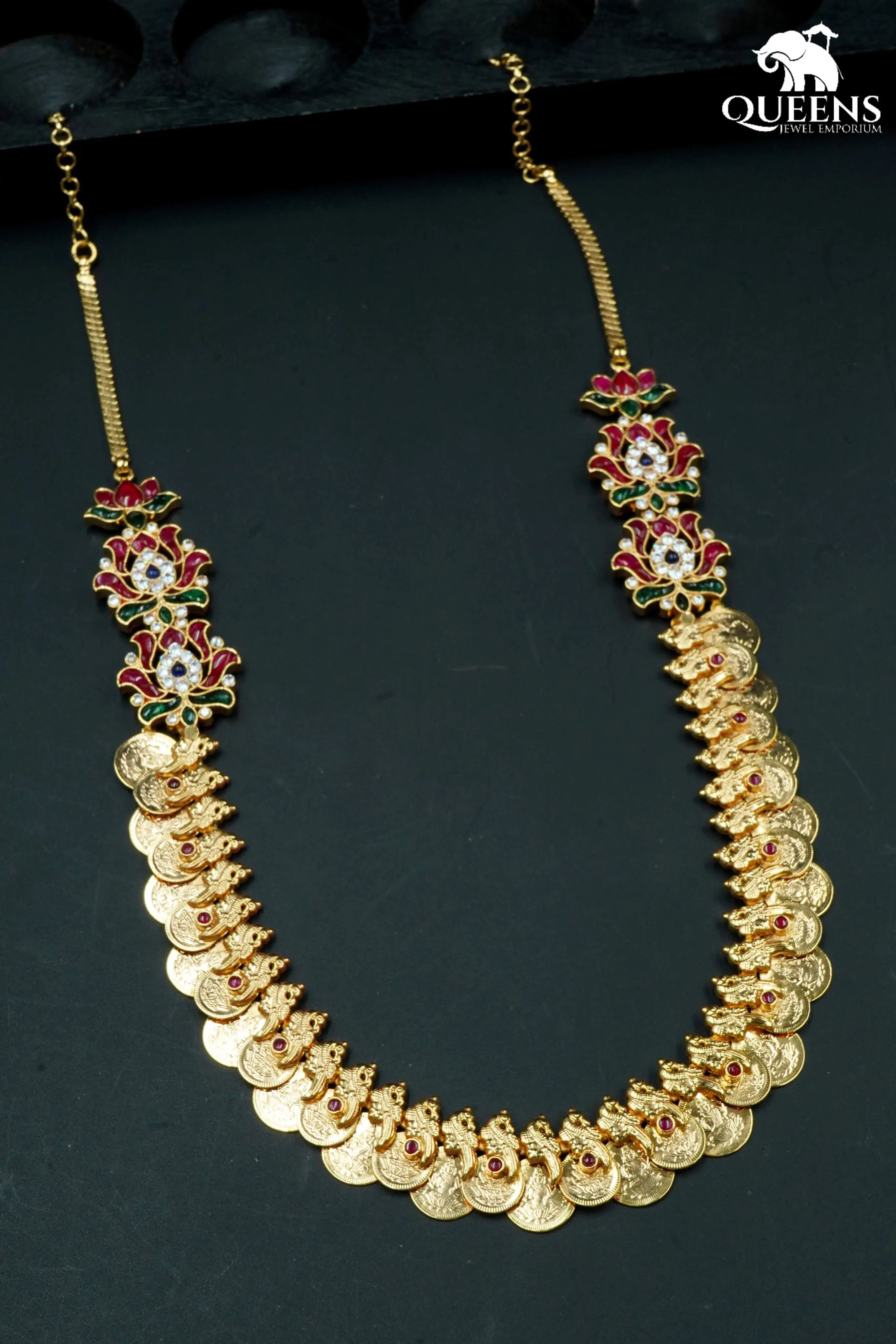 Elegant lotus kasu mala-Kasumala for sarees