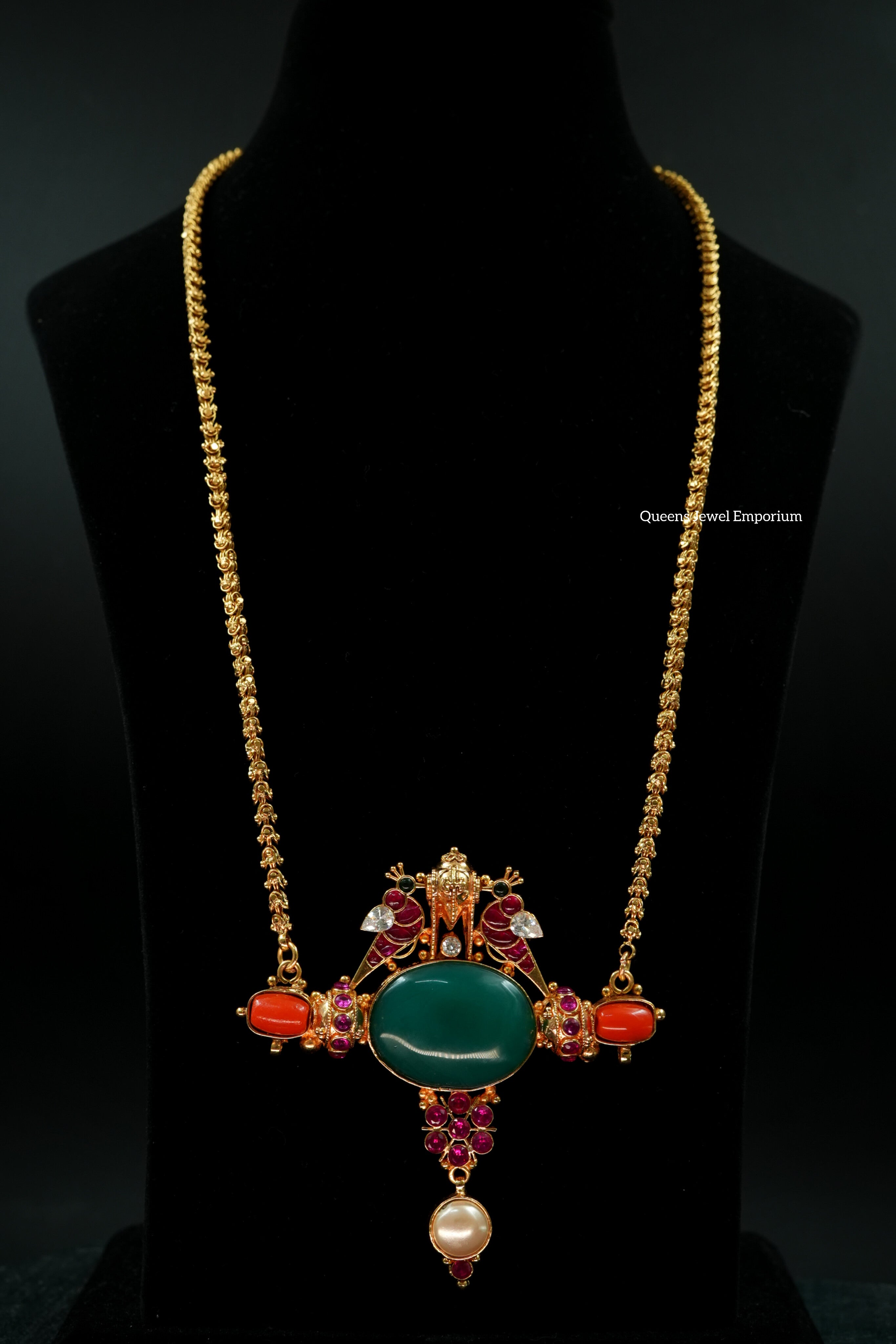 Green stone jewellery-Designer pendant haram