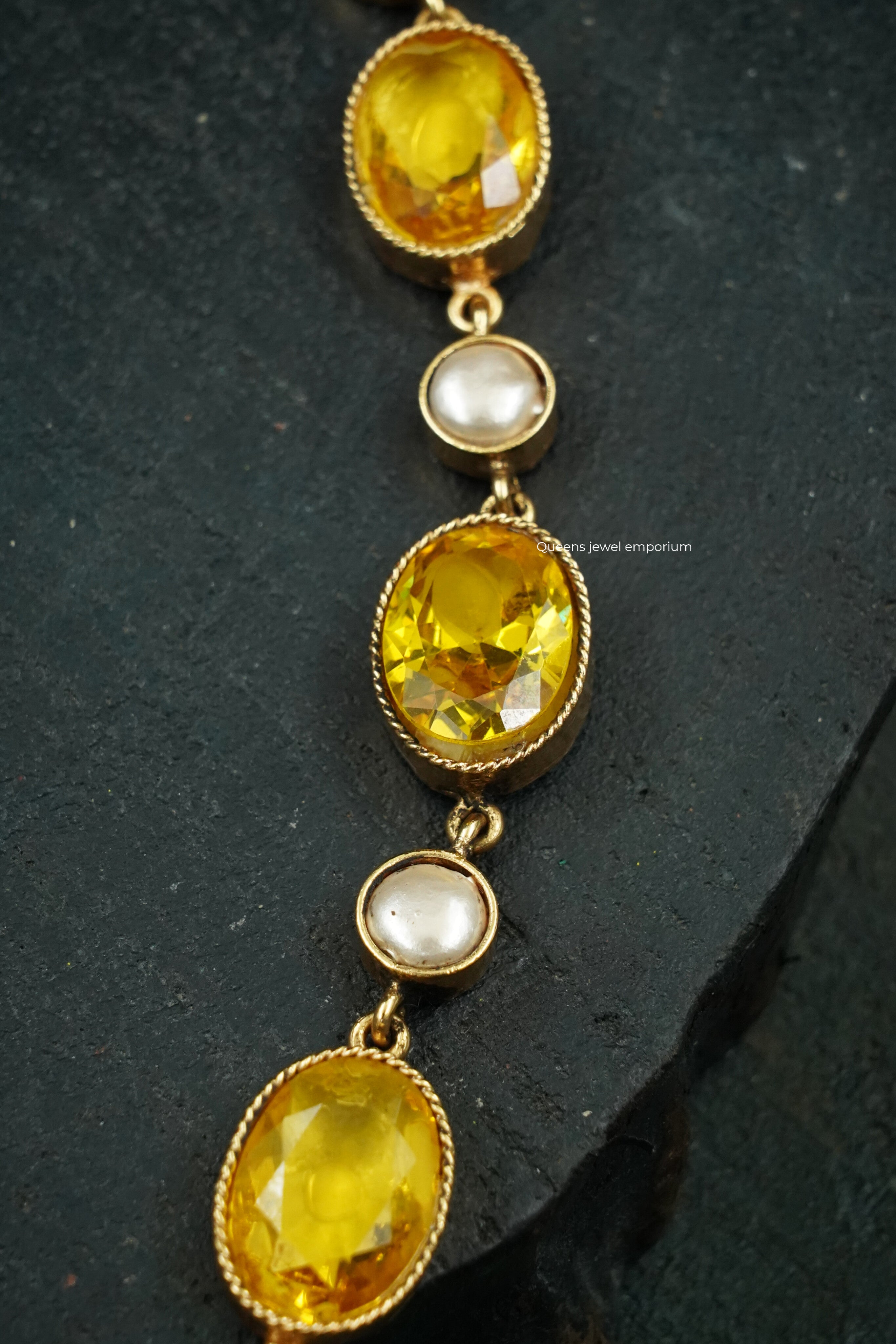 Pearl details jewellery-Trendy jewellery