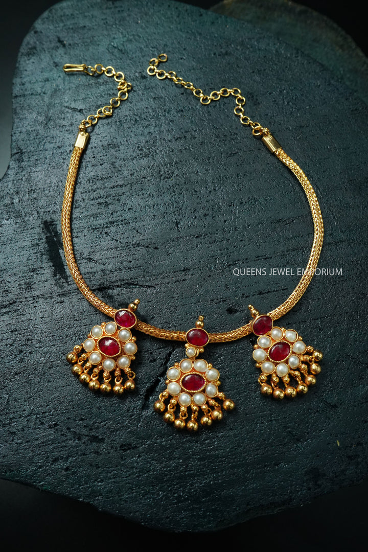 MOONU PATHAKAM ADIGAI - Queens Jewel Emporium