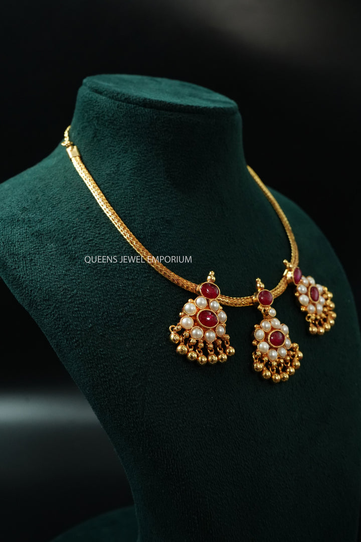 MOONU PATHAKAM ADIGAI - Queens Jewel Emporium