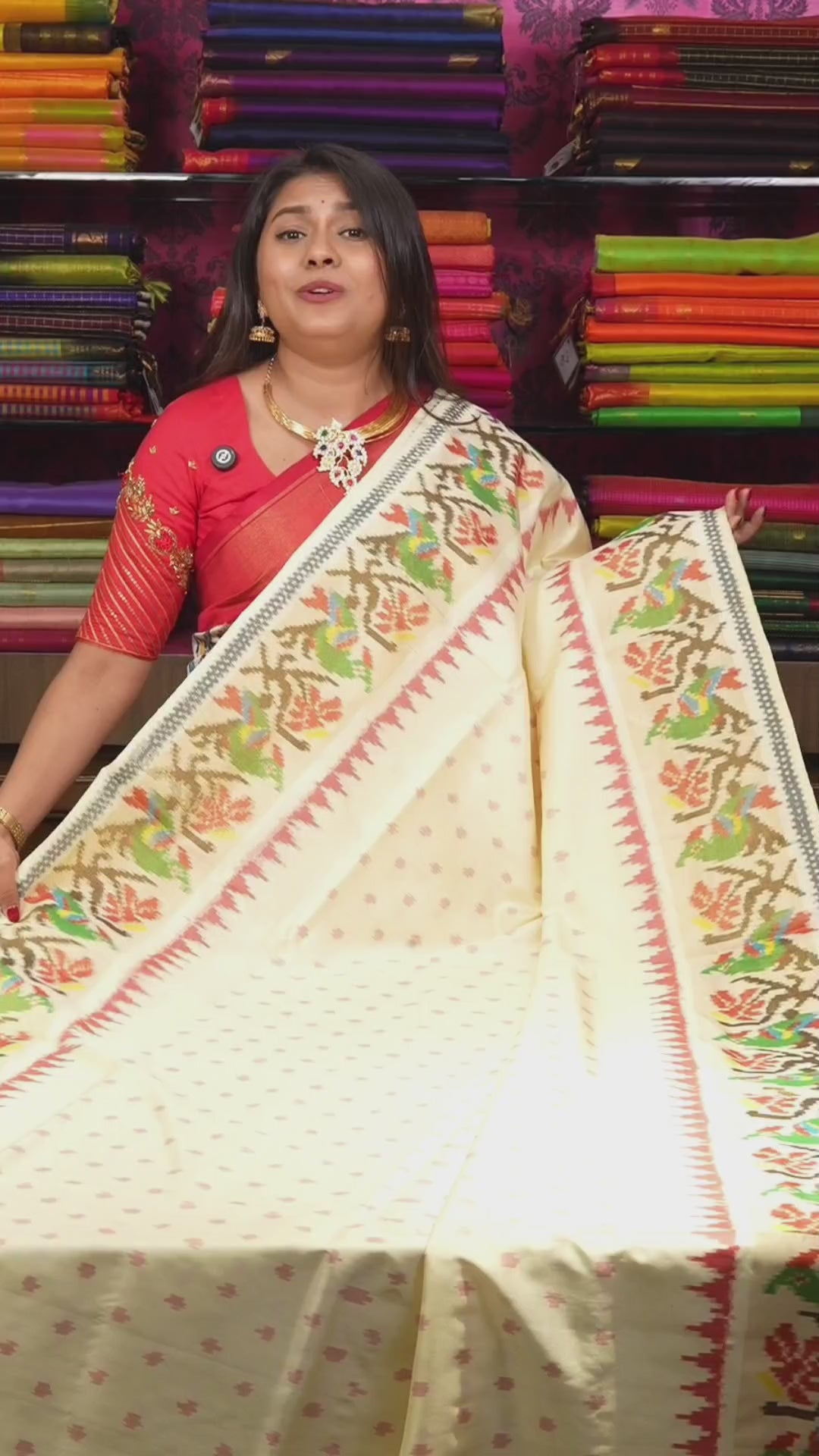 Venpattu Pochampally Silk Saree