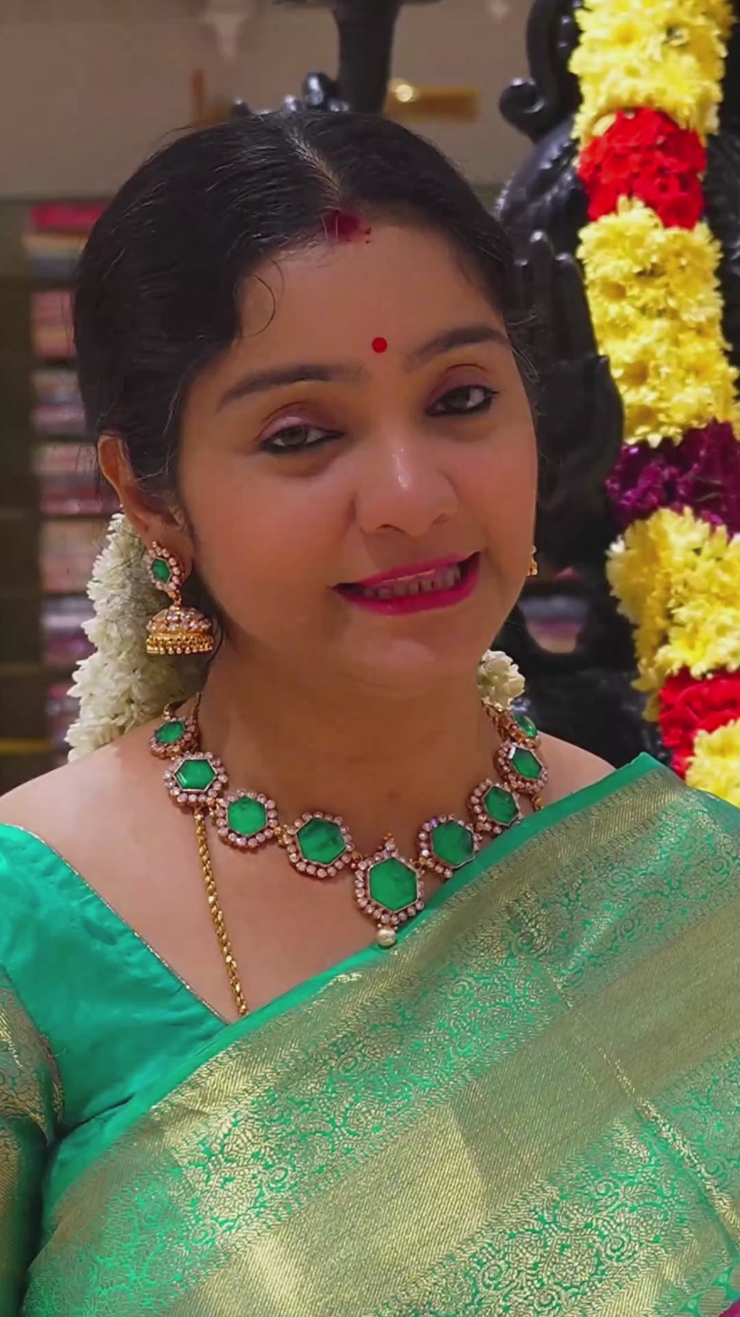 Raja Aabharana Necklace - Green