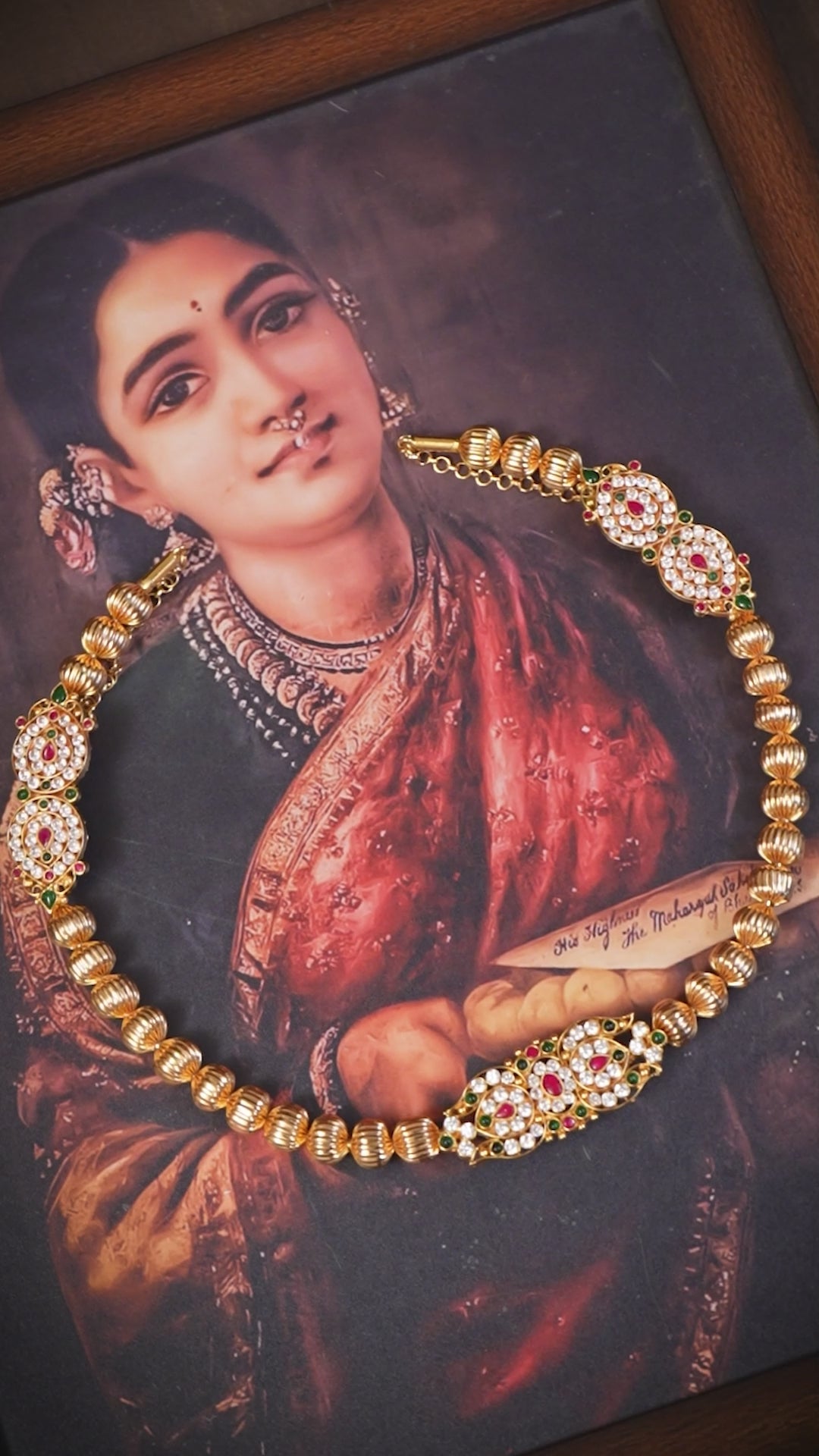 AMRITHA HASLI  NECKLACE