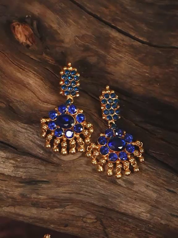 Amassa Pathakam Earring - Blue