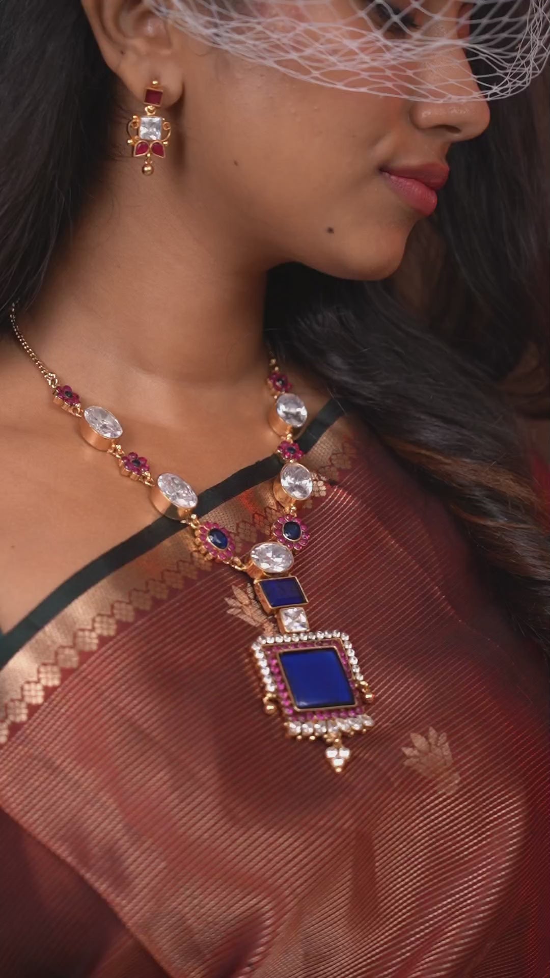 Regal Margret Necklace