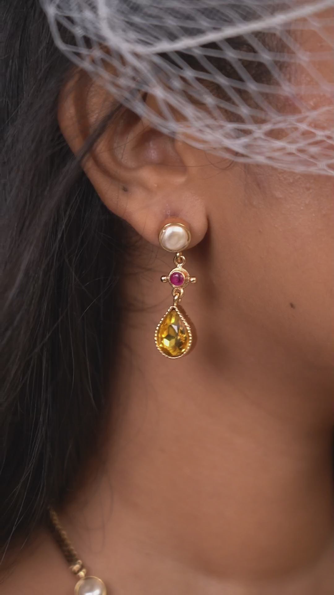 Catherine Royal Earring