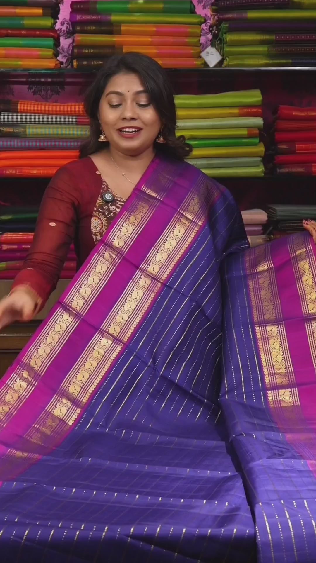 Blue With Pink Pure Kanchivaram Silk Saree