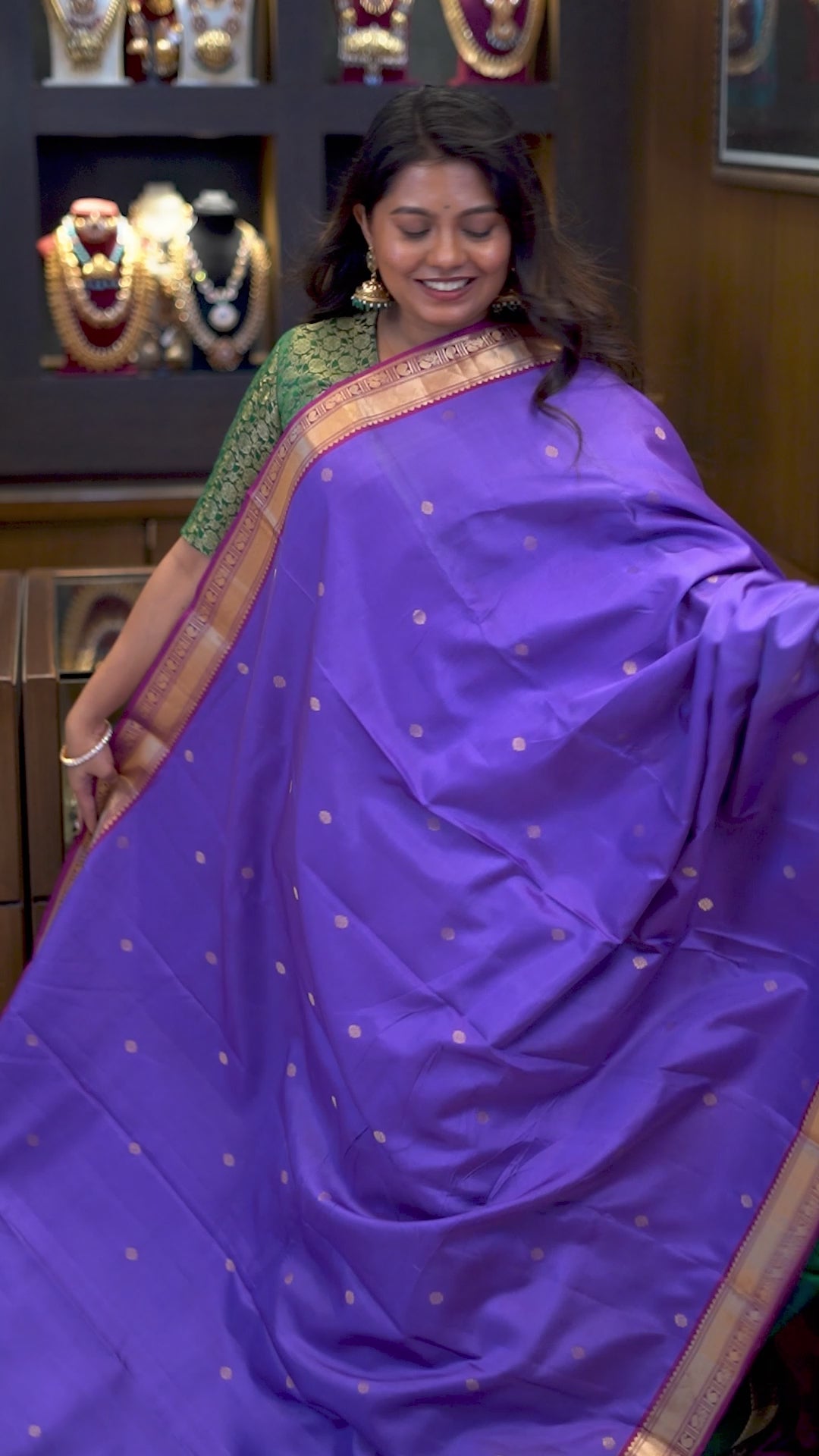 Light Purple With Gold Border Kanchivaram Silk Saree