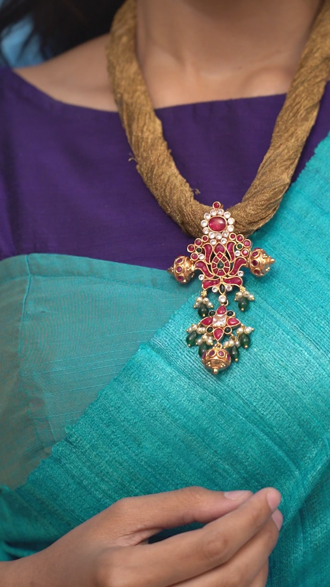 Aneesha Pendant
