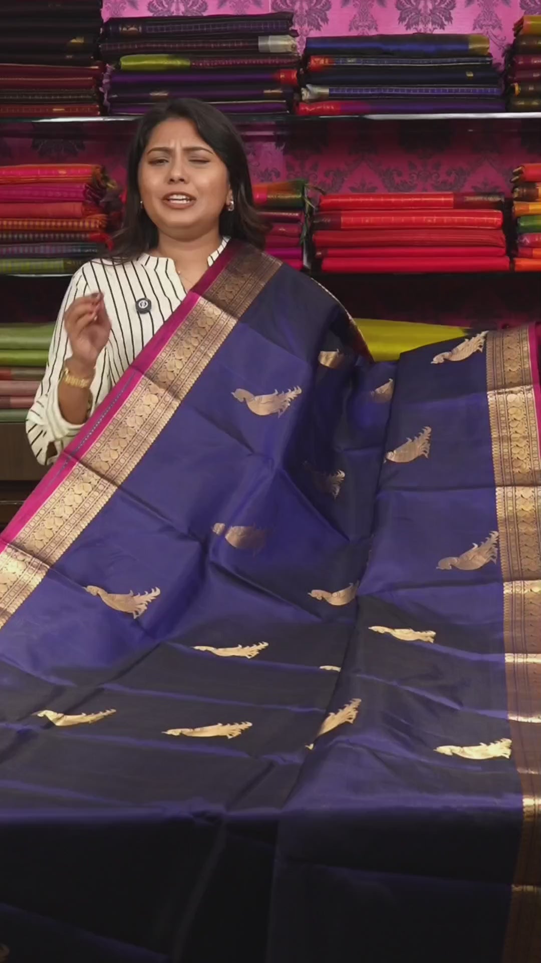 Navy Blue With Magenta Pink Pure Kanchivaram Silk Saree