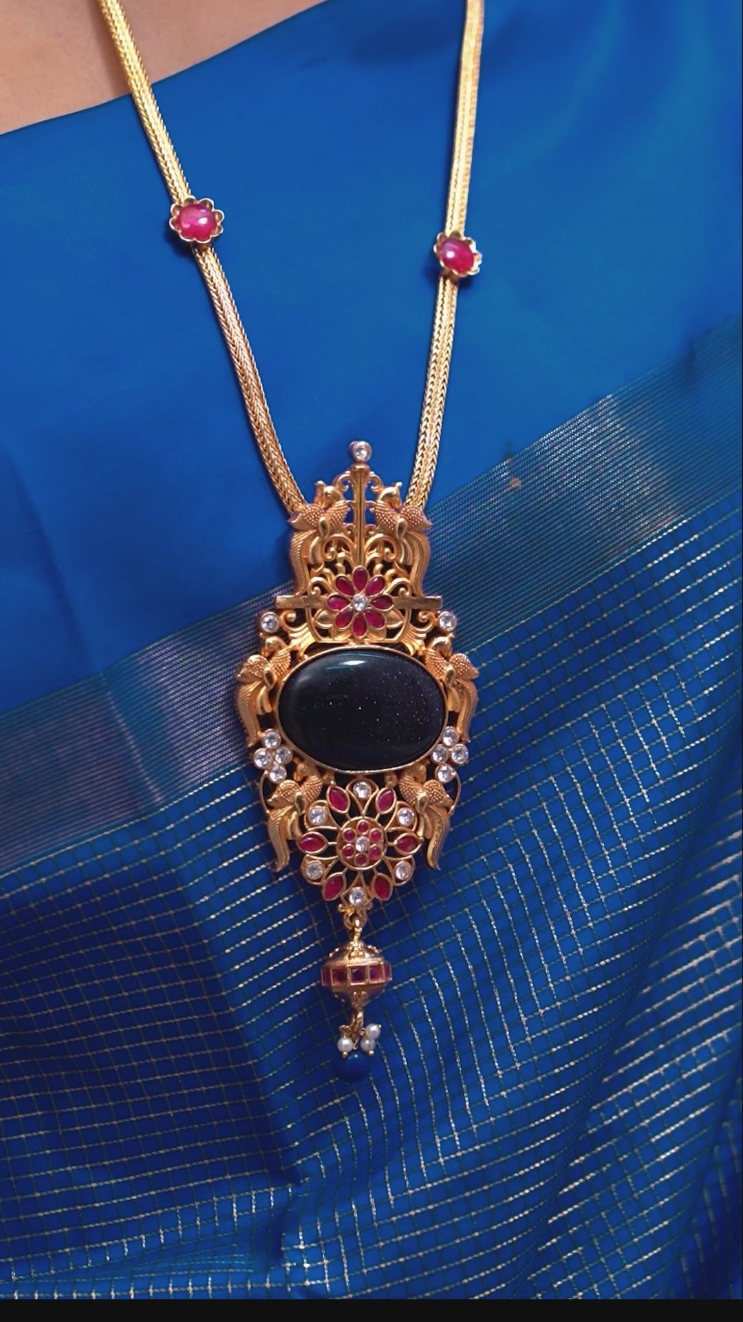Ratna Varna