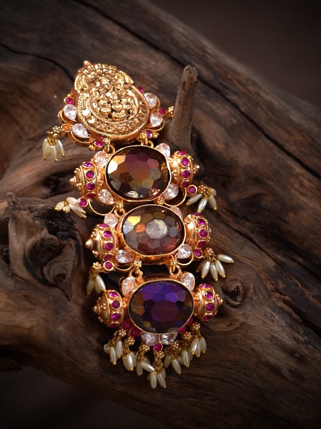 Dhanya Mithra Pendant