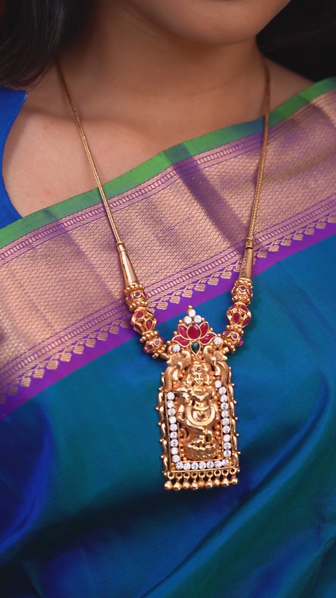 Yashodammal Kodi Necklace