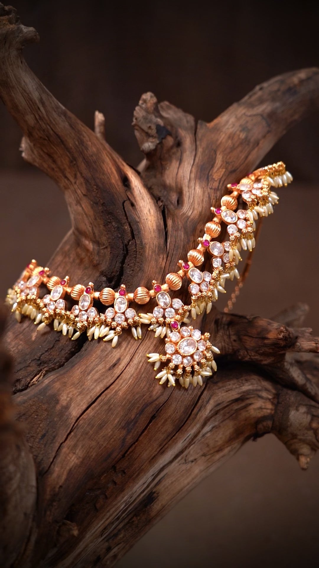 Aaravi Zircon Necklace