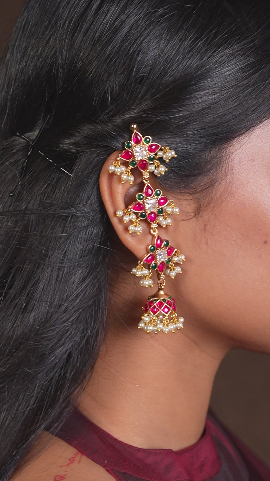 Malarvizhi Ear Set