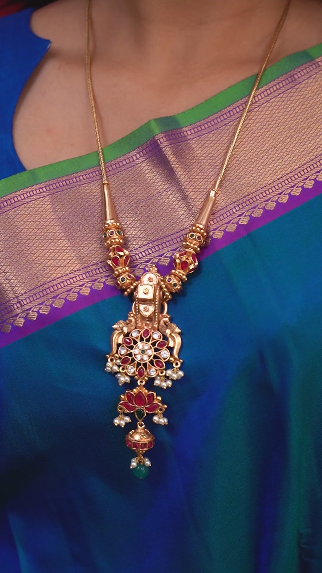 Rasathi Kodi Necklace