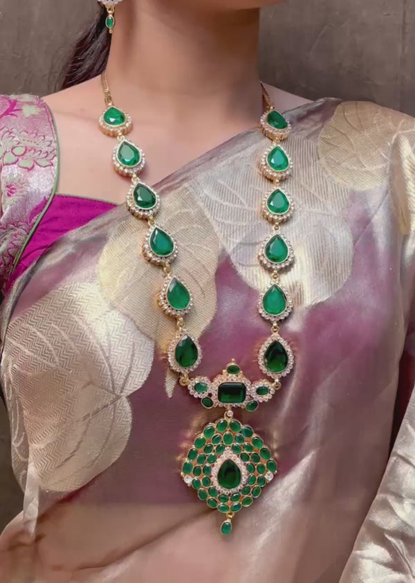 JYOTHIKA EMERALD HARAM