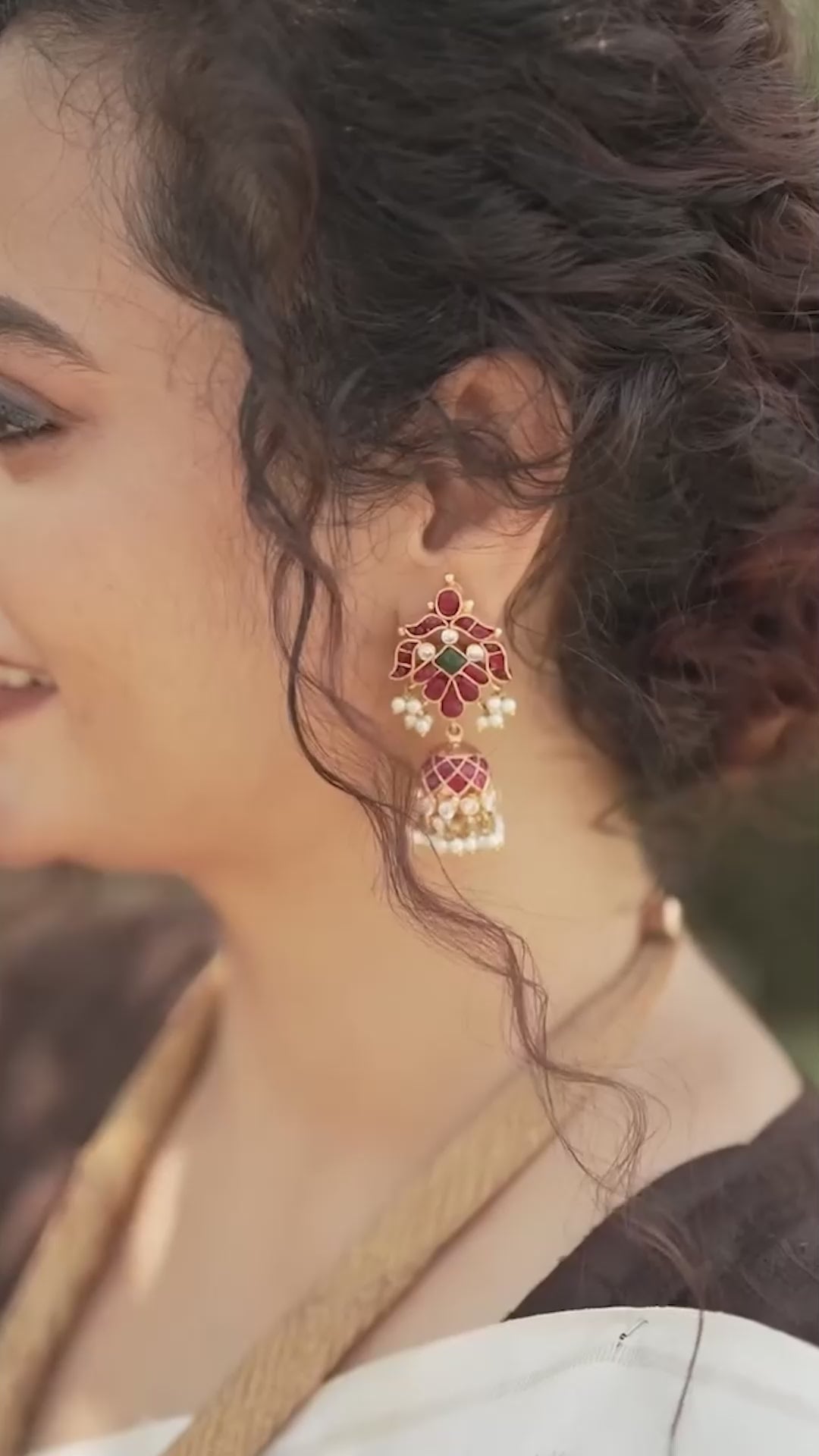 Elegant red kemp stone jhumka-Jhumka with red kemp and pearls