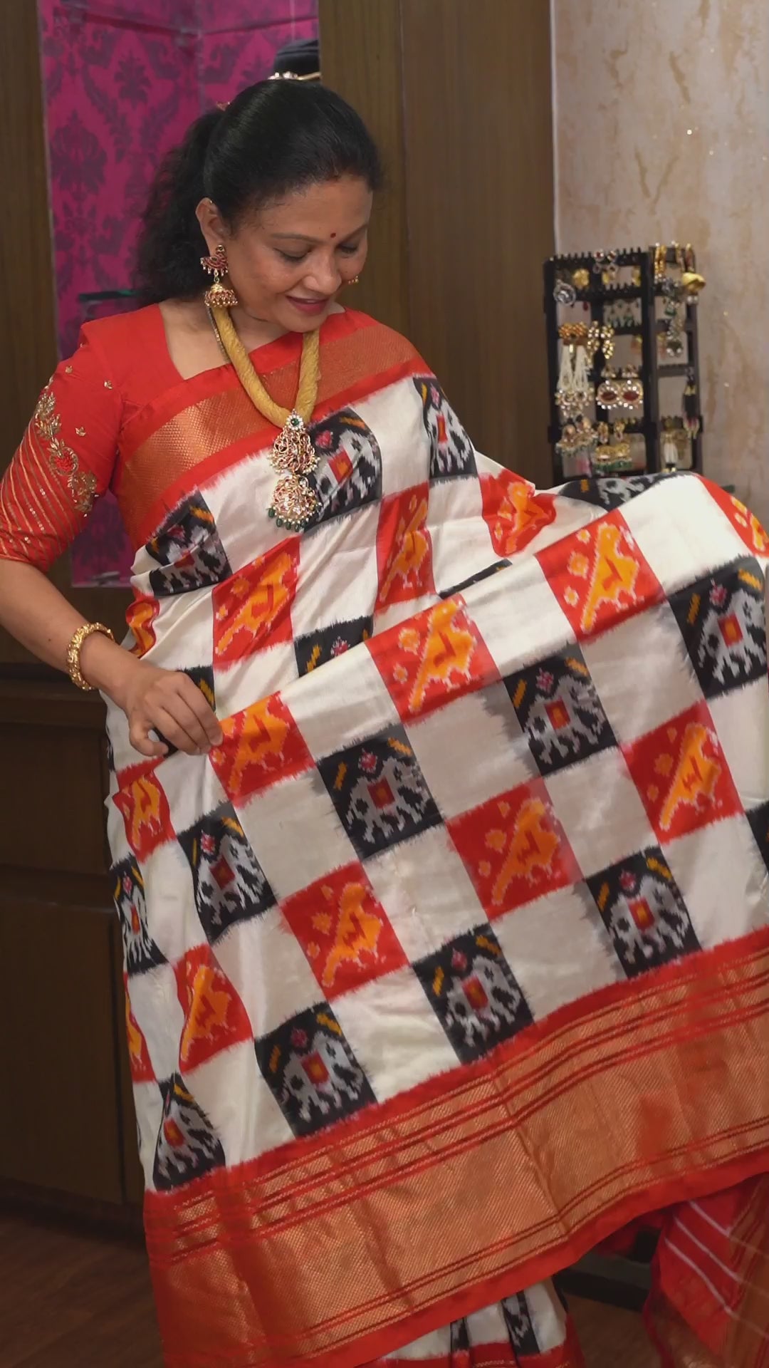 White With Red Checkerboard Pochampally Pure Ikat Silk Saree