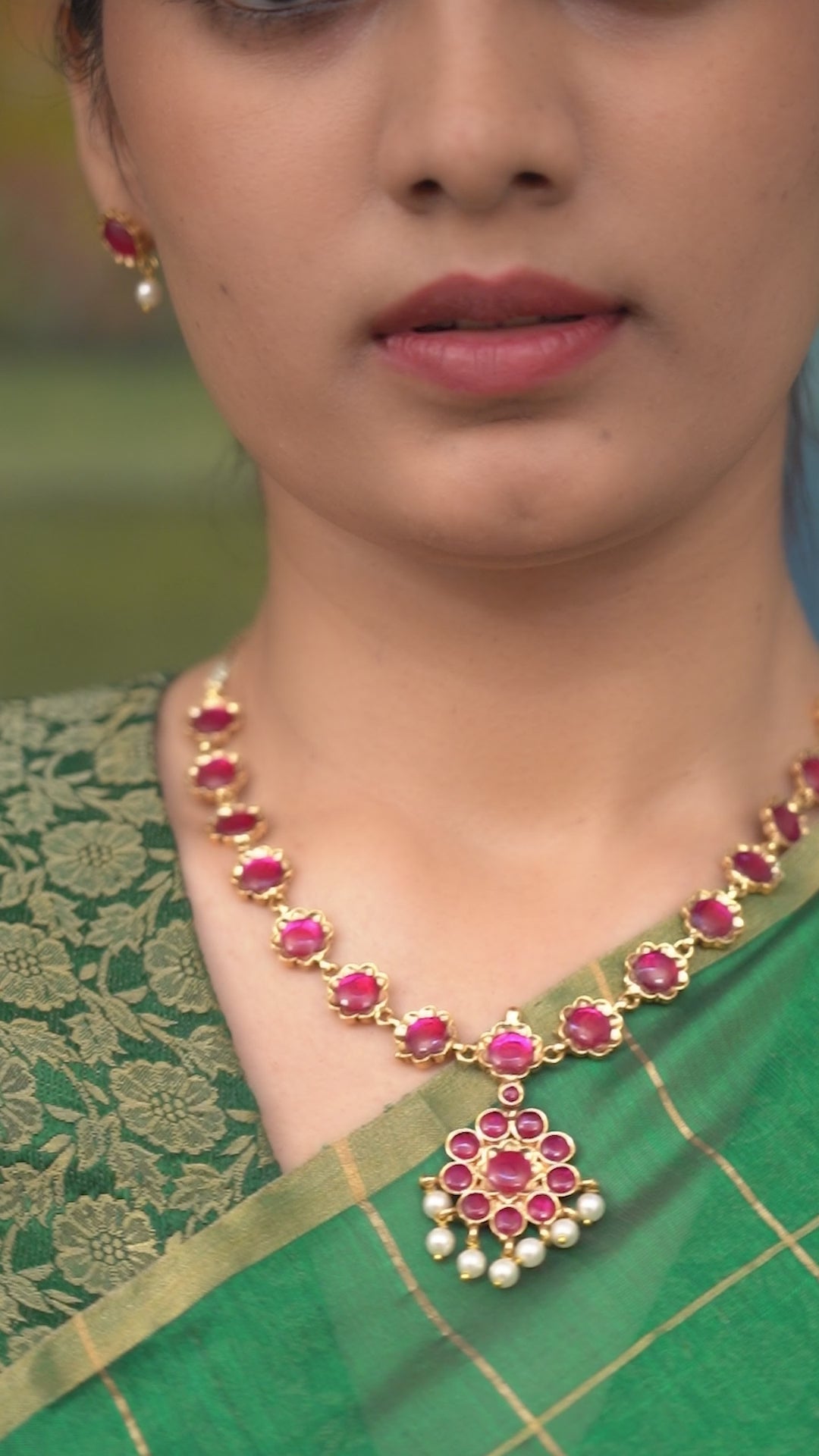 Banumathi necklace