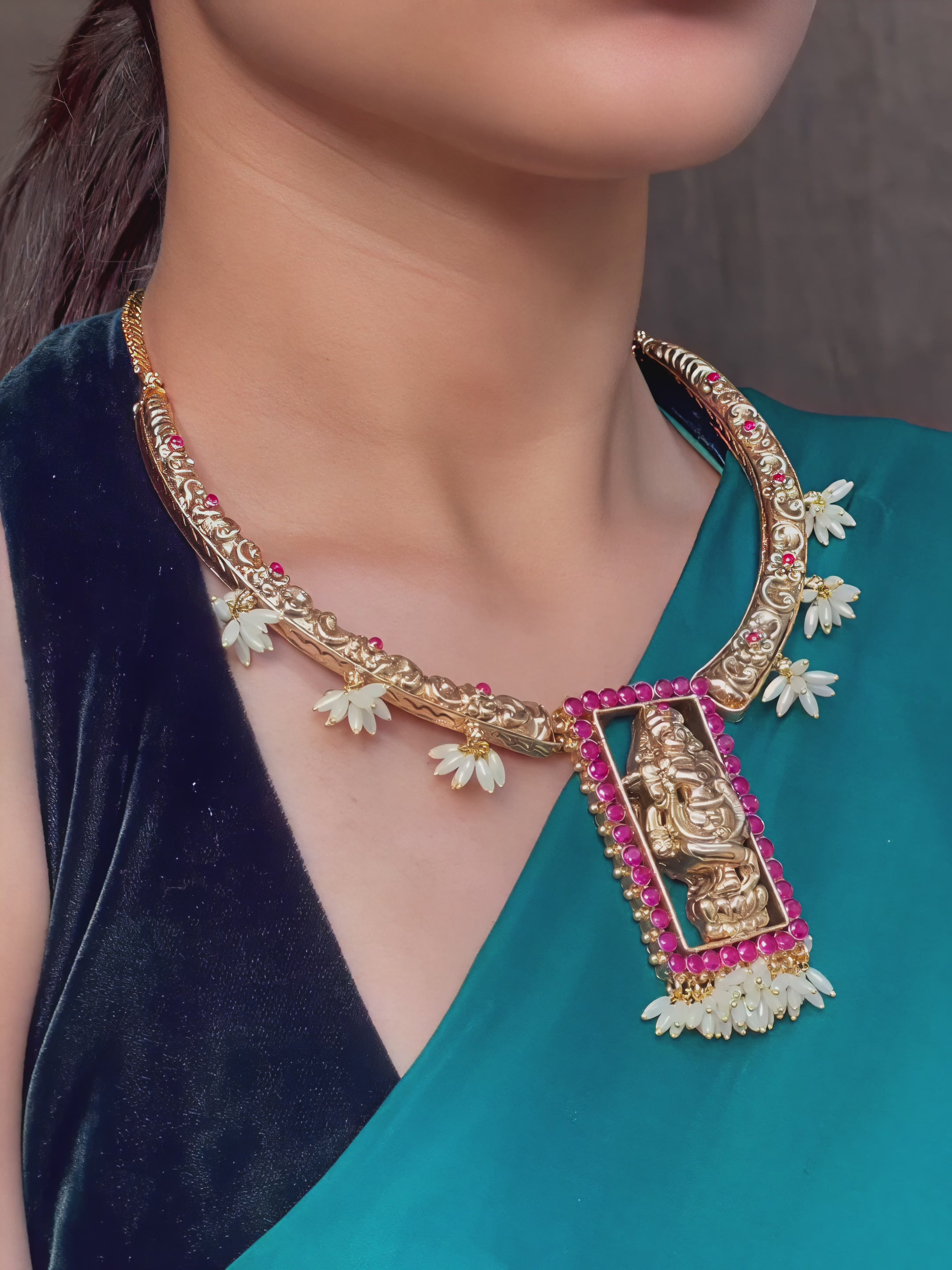 YADHAVAN NECKLACE