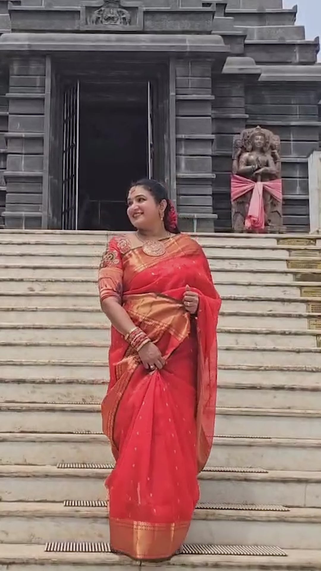 Viduliya Rakadai Pendant