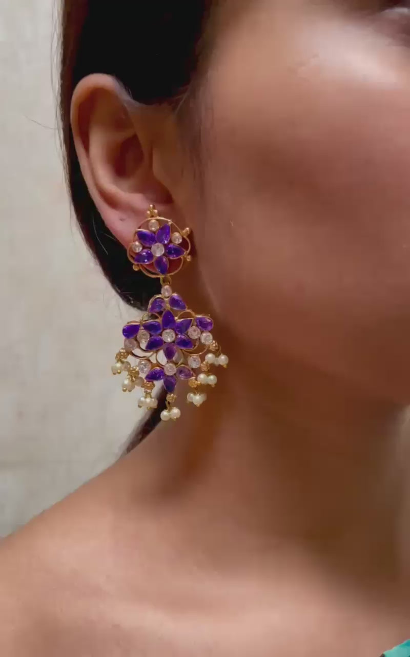 YOGINI EARRING