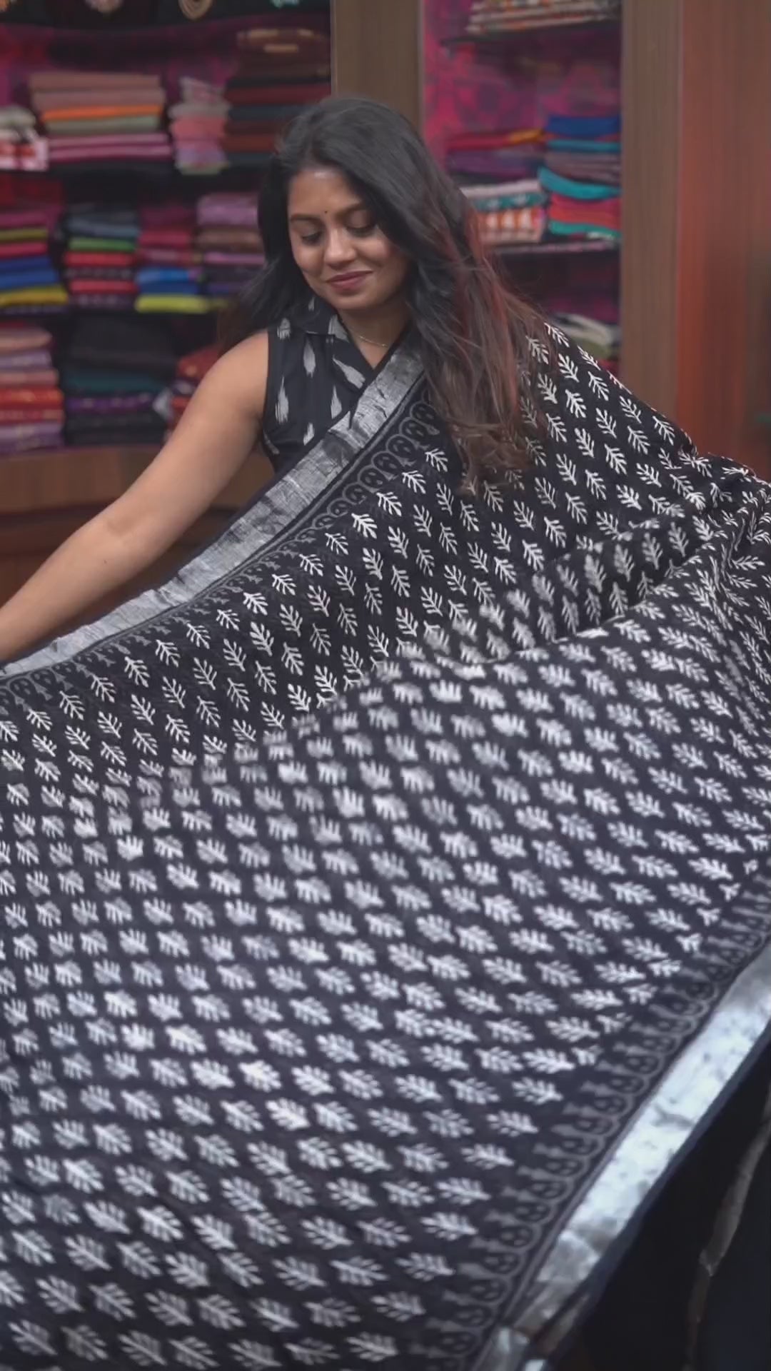 Black With White Linen Cotton Saree 2