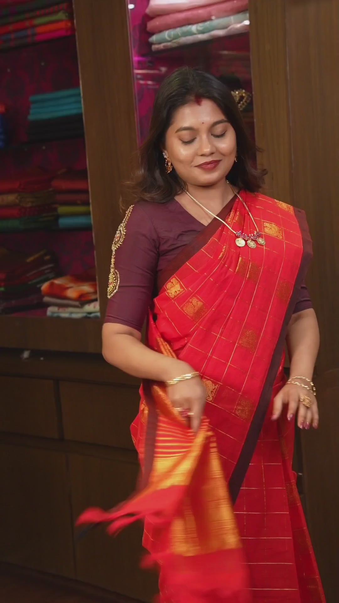 Red Kattam With Peacock Butta Kanchi Cotton Saree