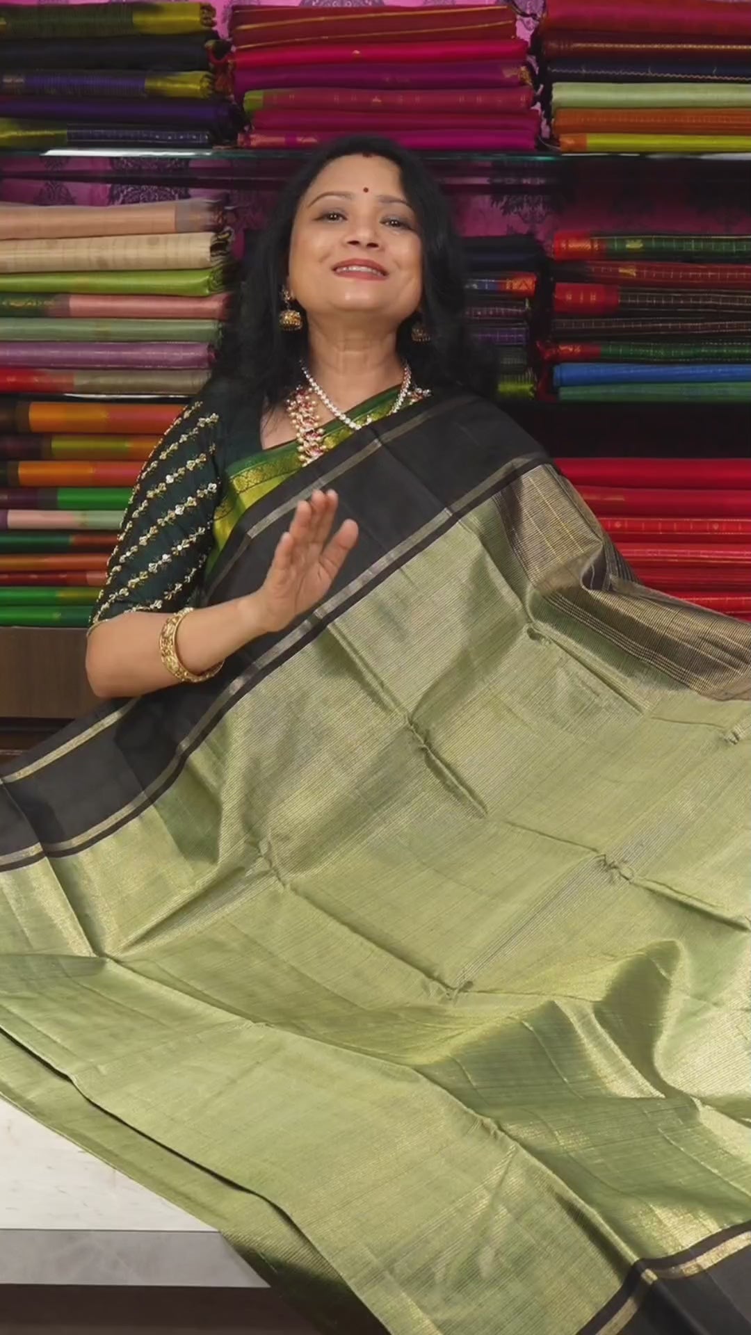 Green With Black Border Pure Kanchivaram Silk Saree