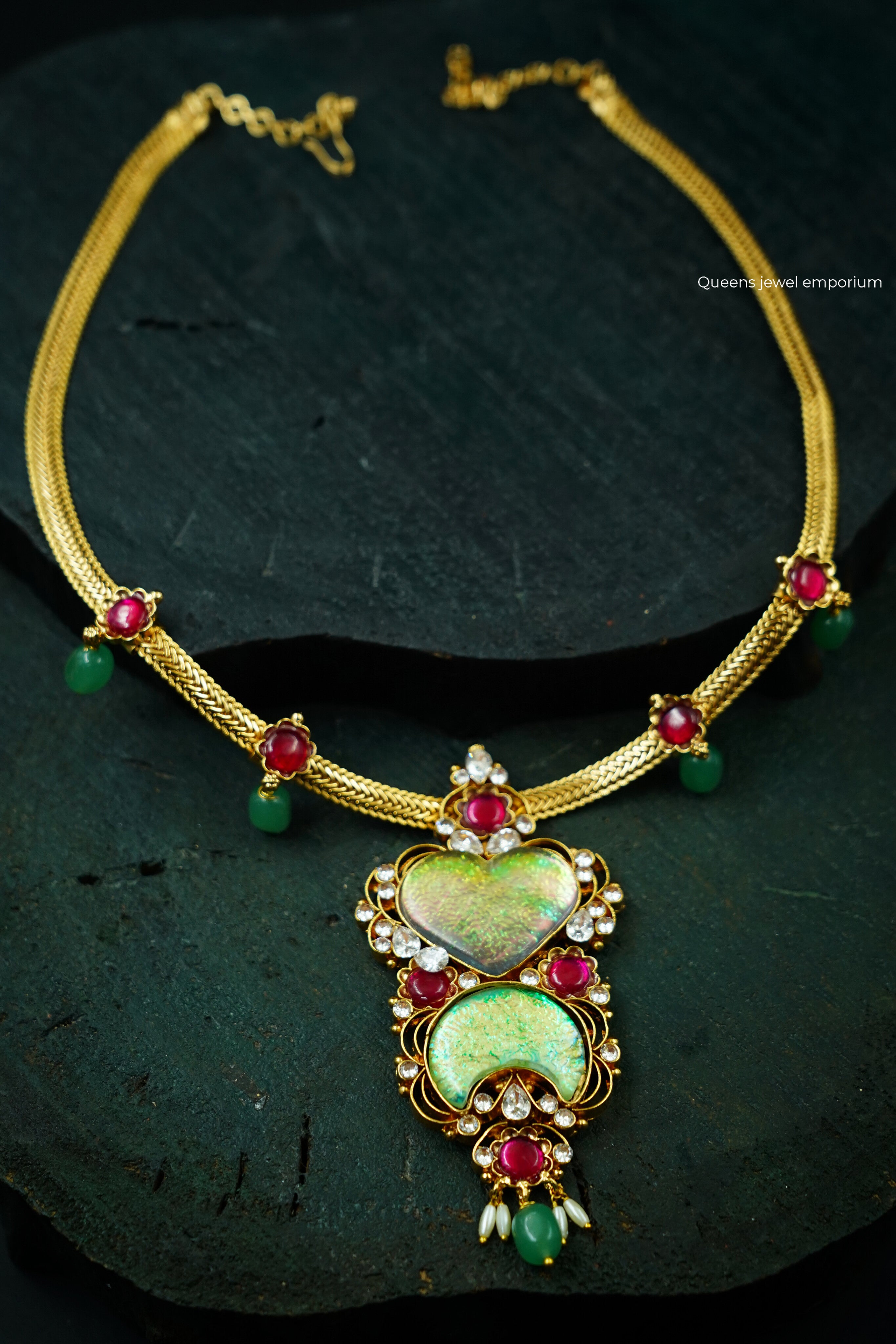 Floral motif kodi chain-Green beads pendant hangings