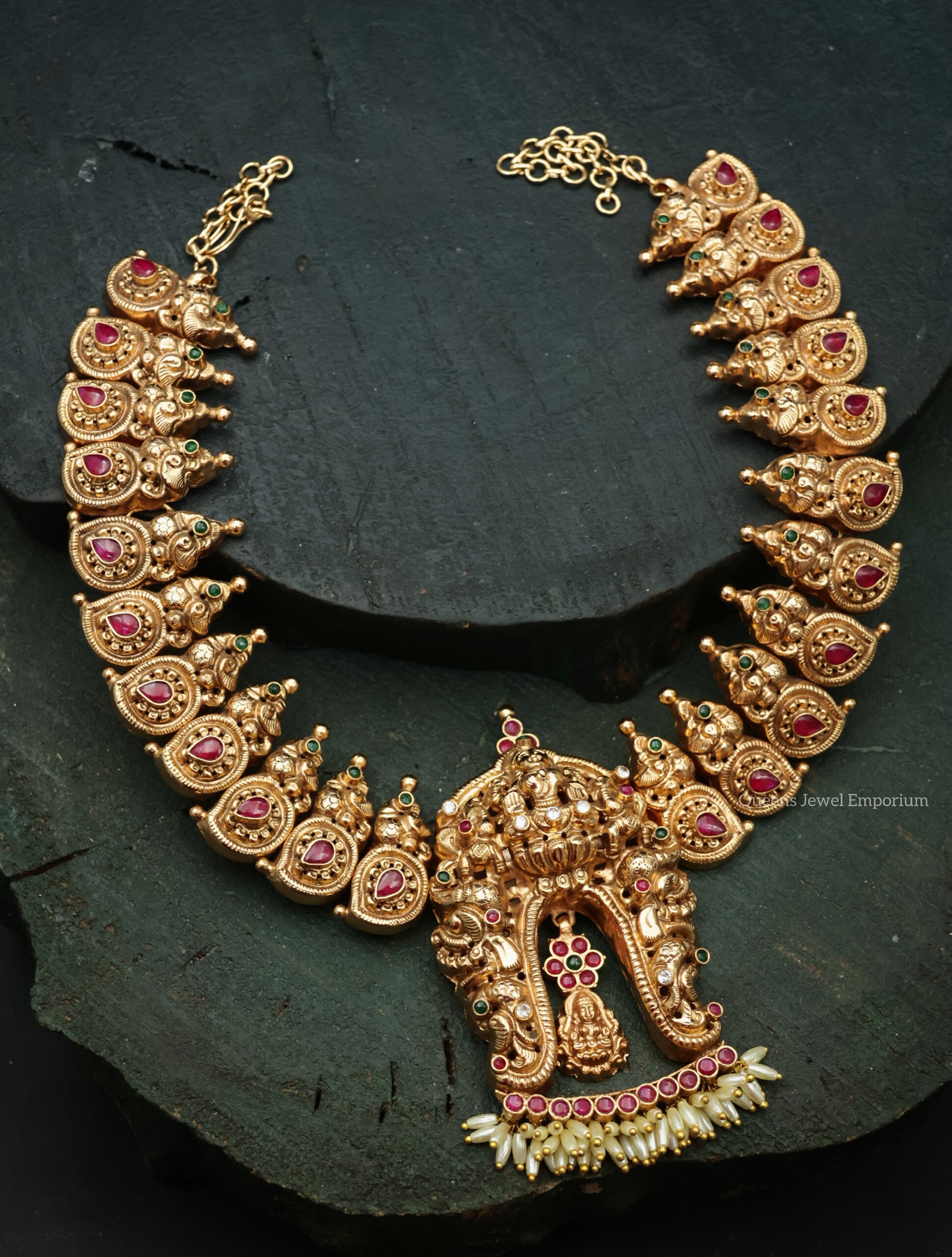 Nagas finished haram-Mango motif designed haram-Vangi designed haram