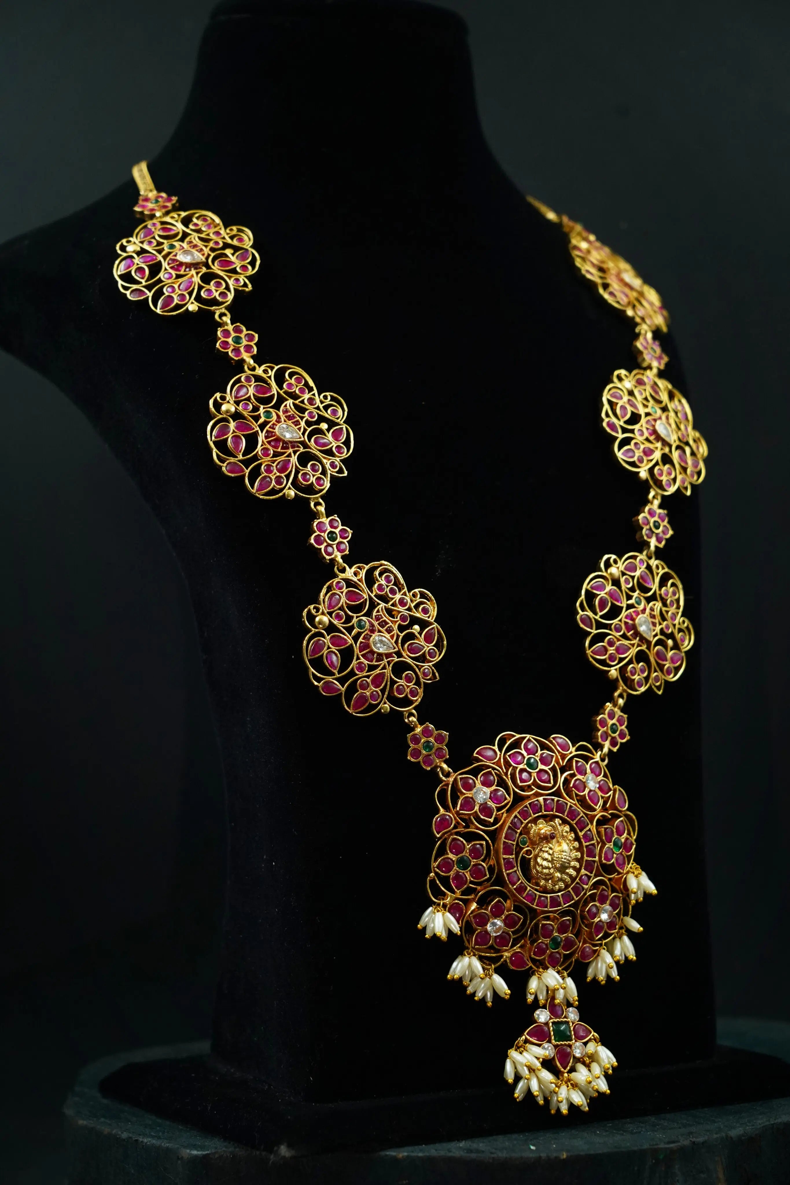 Jewellery for temples-Floral motif haaram 