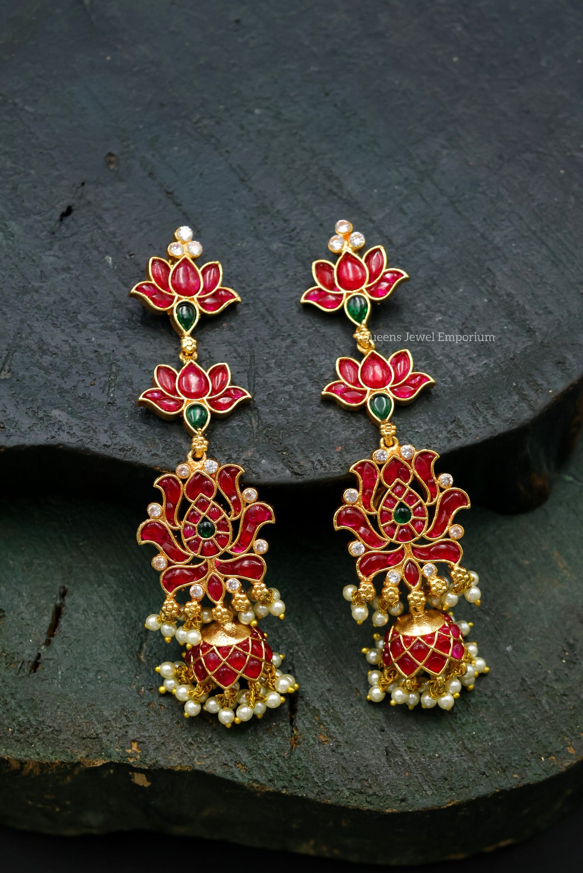 Red kemp lotus ear set-Lotus design jhumka and mattal