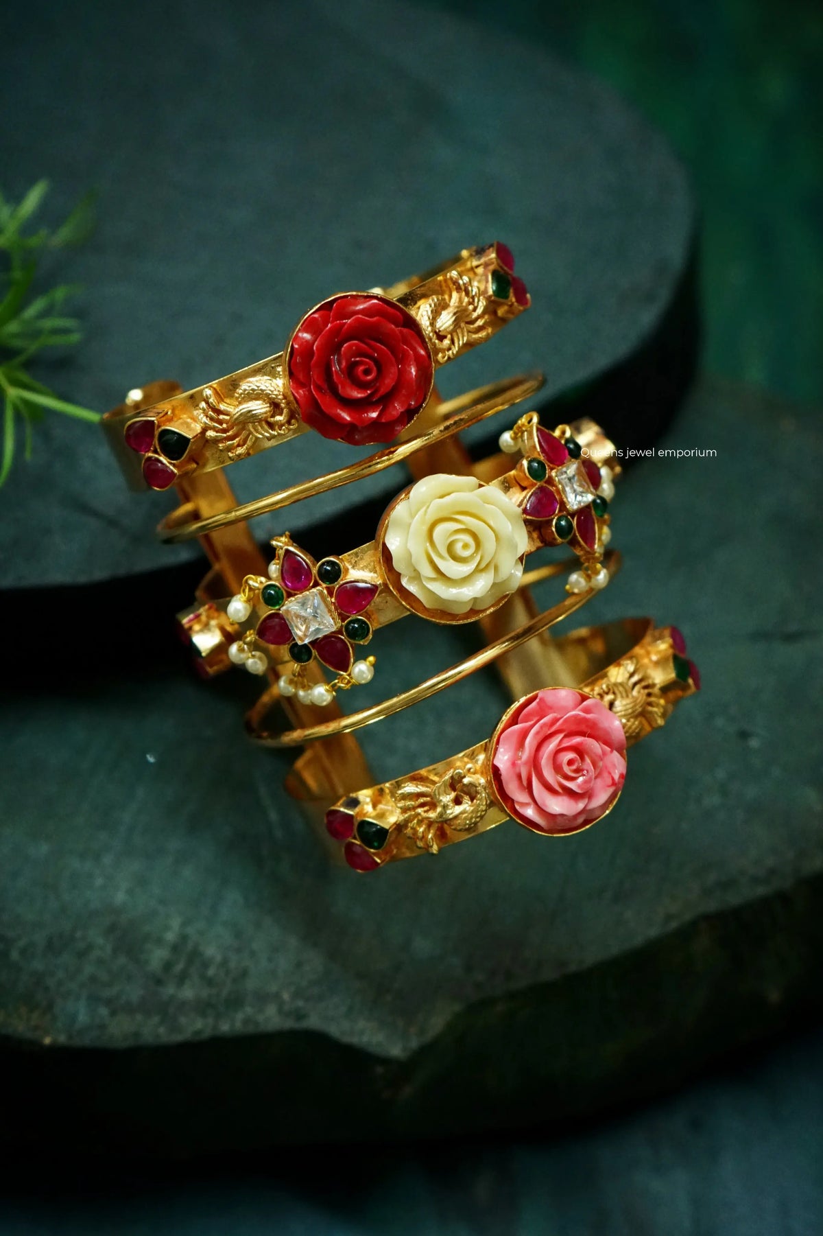 Bold layered designer kada-Floral kemp stone bangle