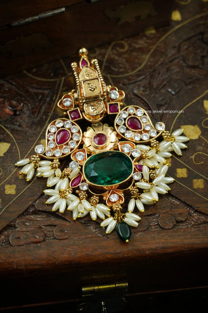 Ambika Pendant with Kasu Malai