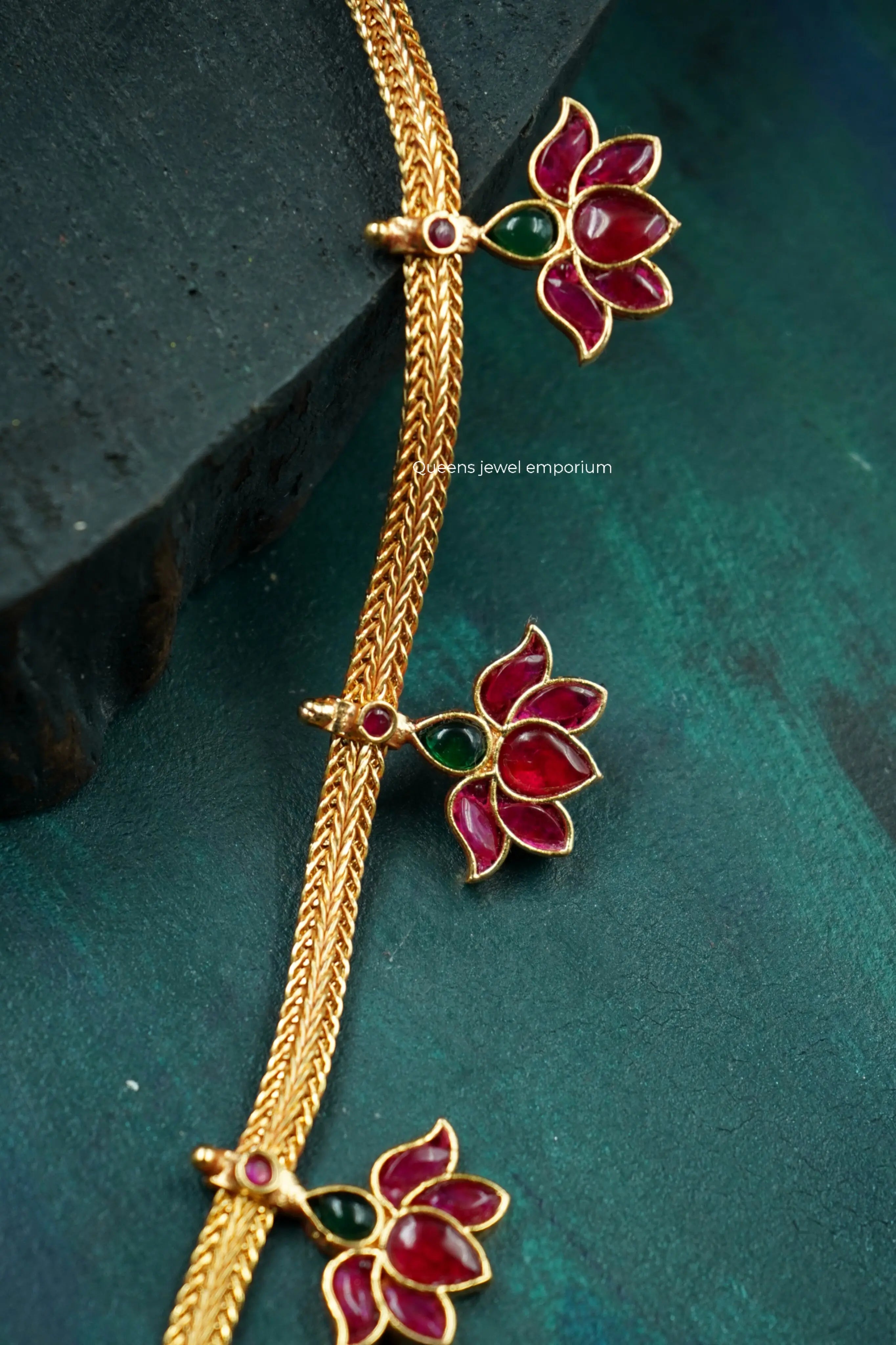 Lotus motif haram-Red color stone haram