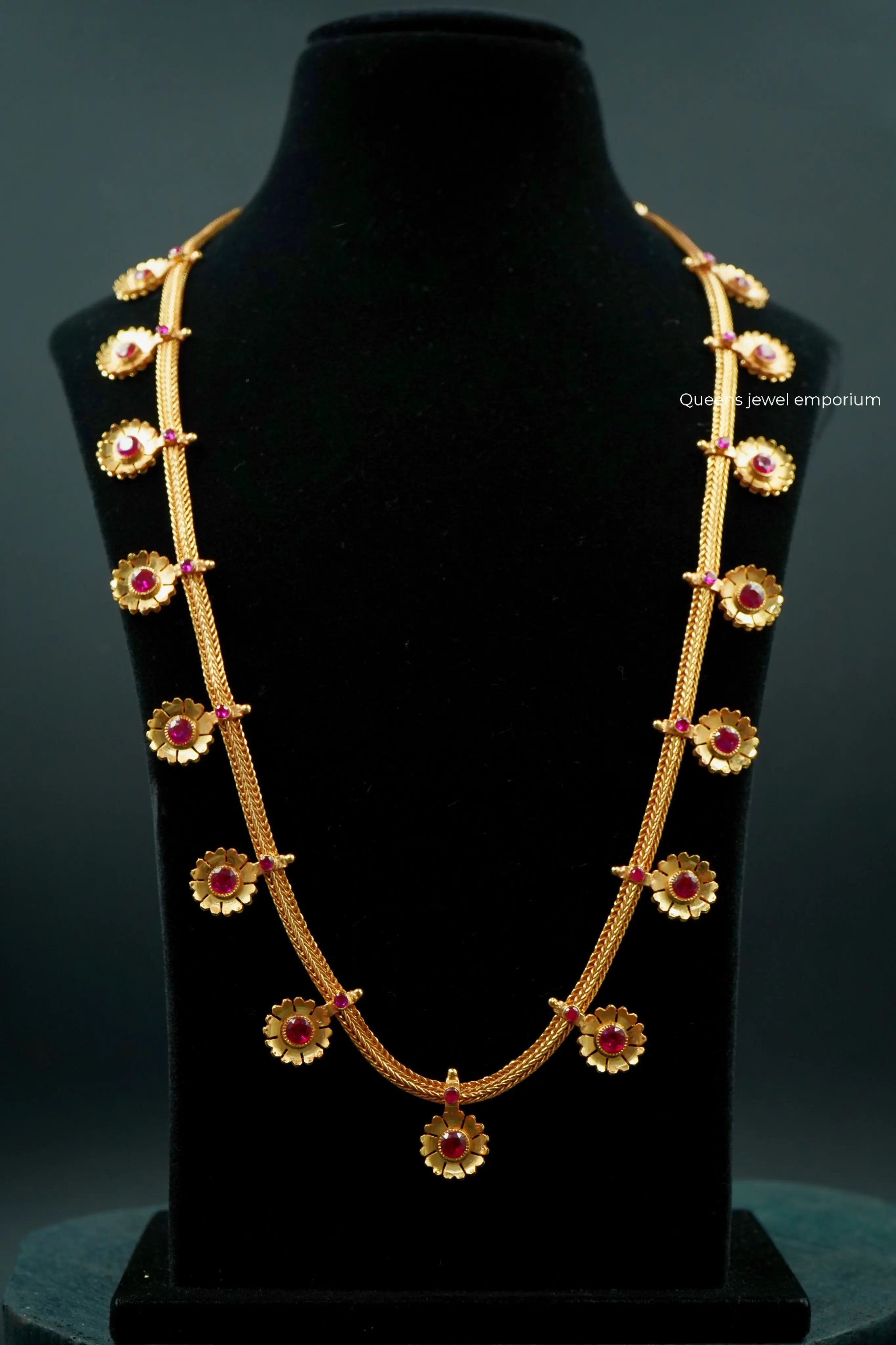 Kemp stone haram-Flower designed jewellery