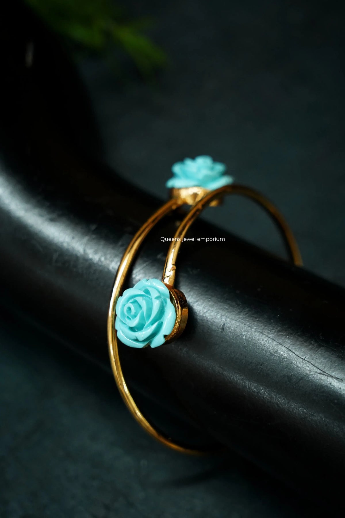 Sky blue floral bangle-Coral floral stone kada