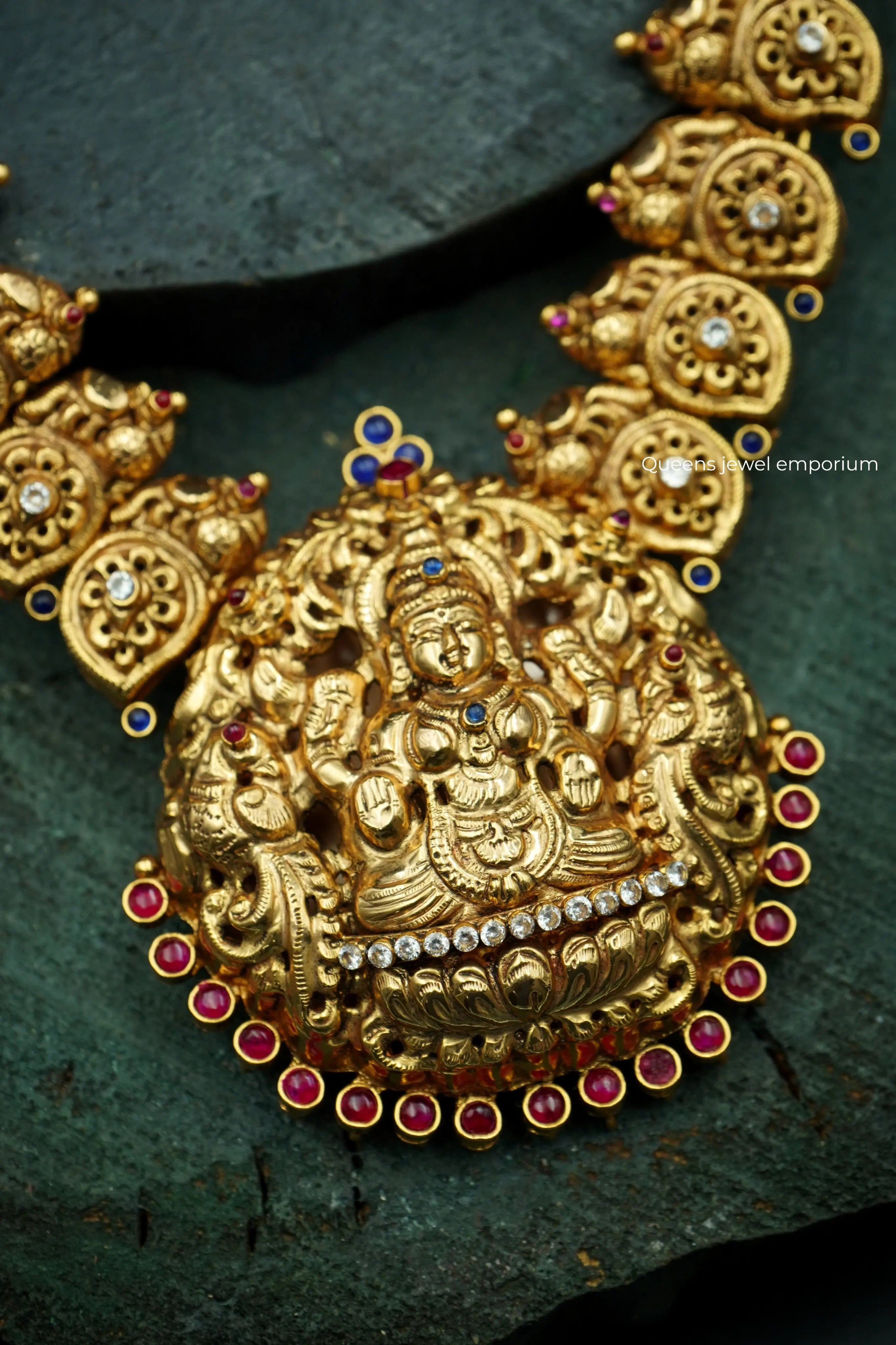 Grand lakshmi pendant haram-Temple design haram