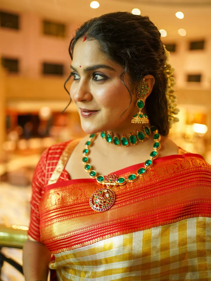 Swasika Look